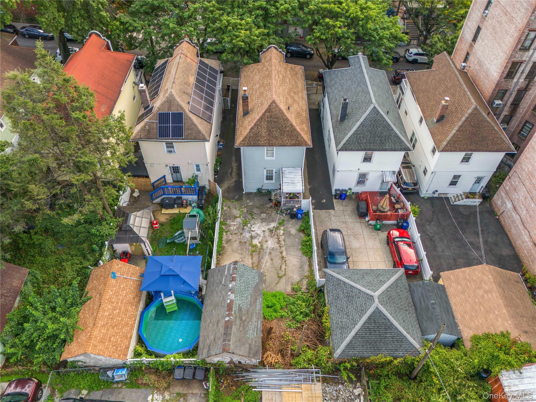 Single Family 230th  Bronx, NY 10466, MLS-969646-26