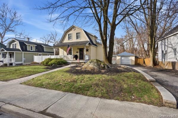 Single Family Dupont  Orange County, NY 12550, MLS-969649-35