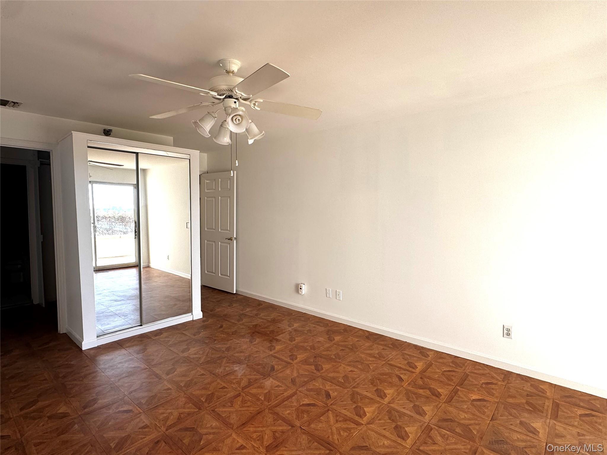 Condo Schofield  Bronx, NY 10464, MLS-969651-6