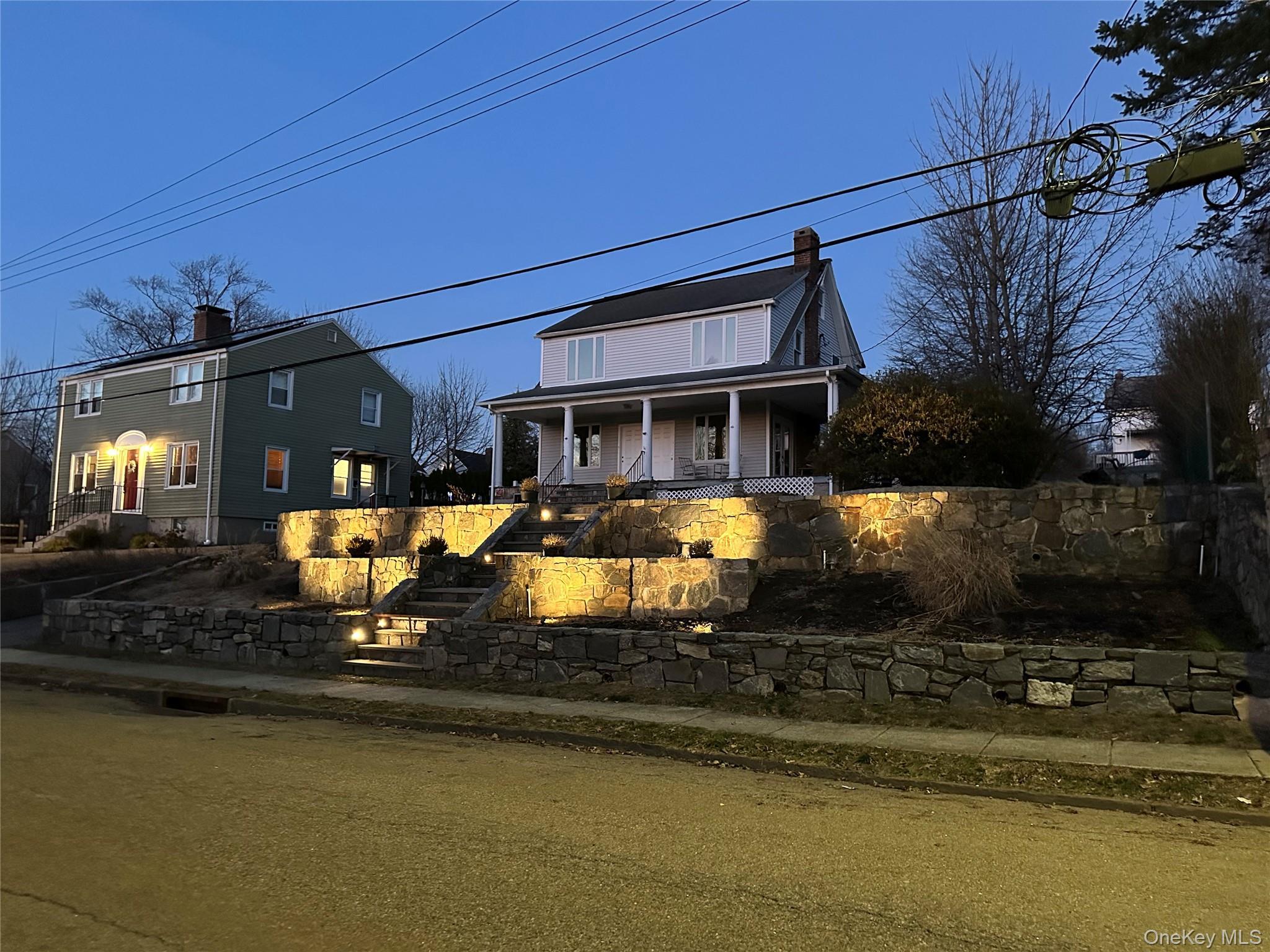 Single Family Grandview  Westchester County, NY 10522, MLS-969658-2