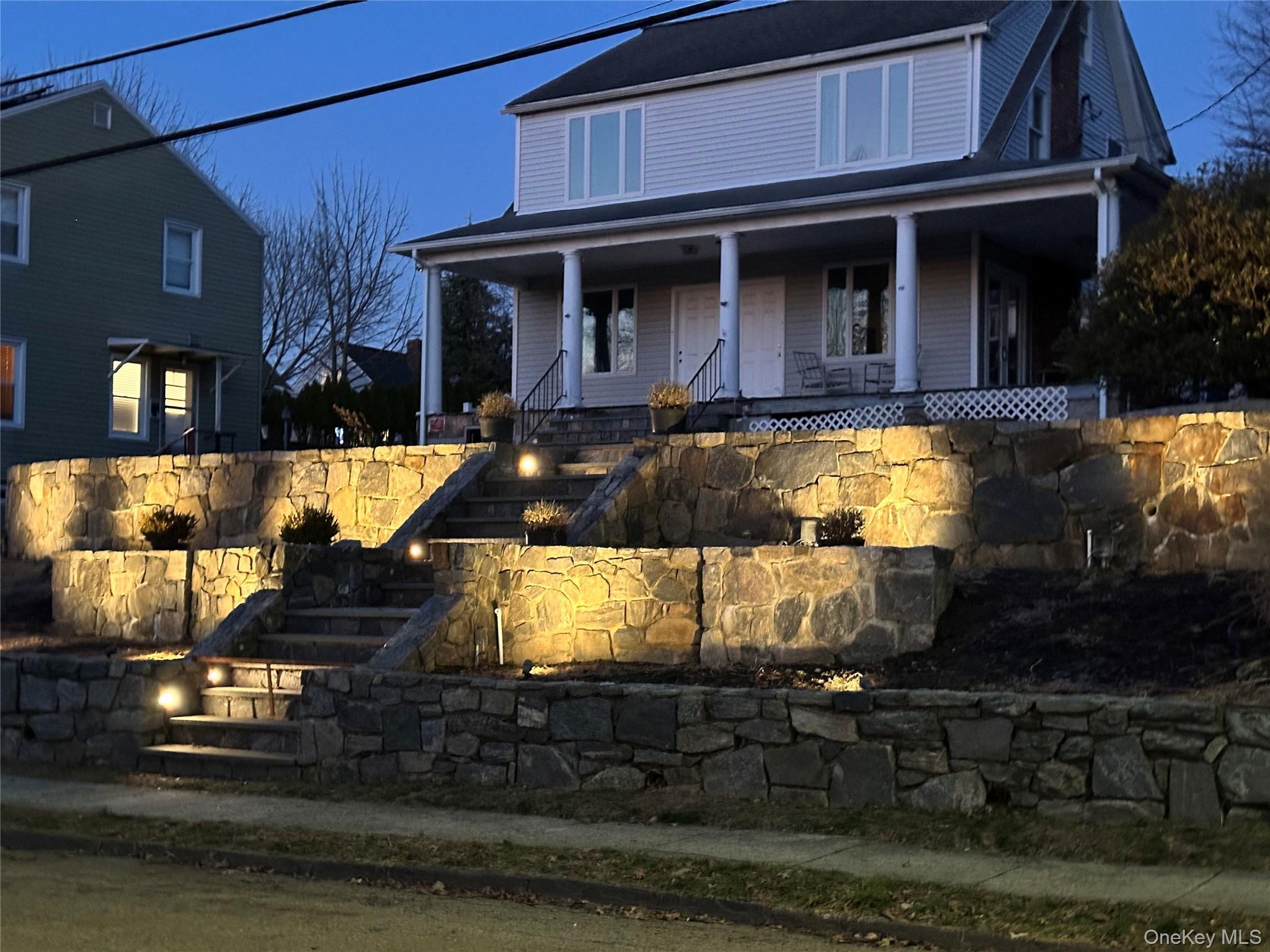 Single Family Grandview  Westchester County, NY 10522, MLS-969658-7