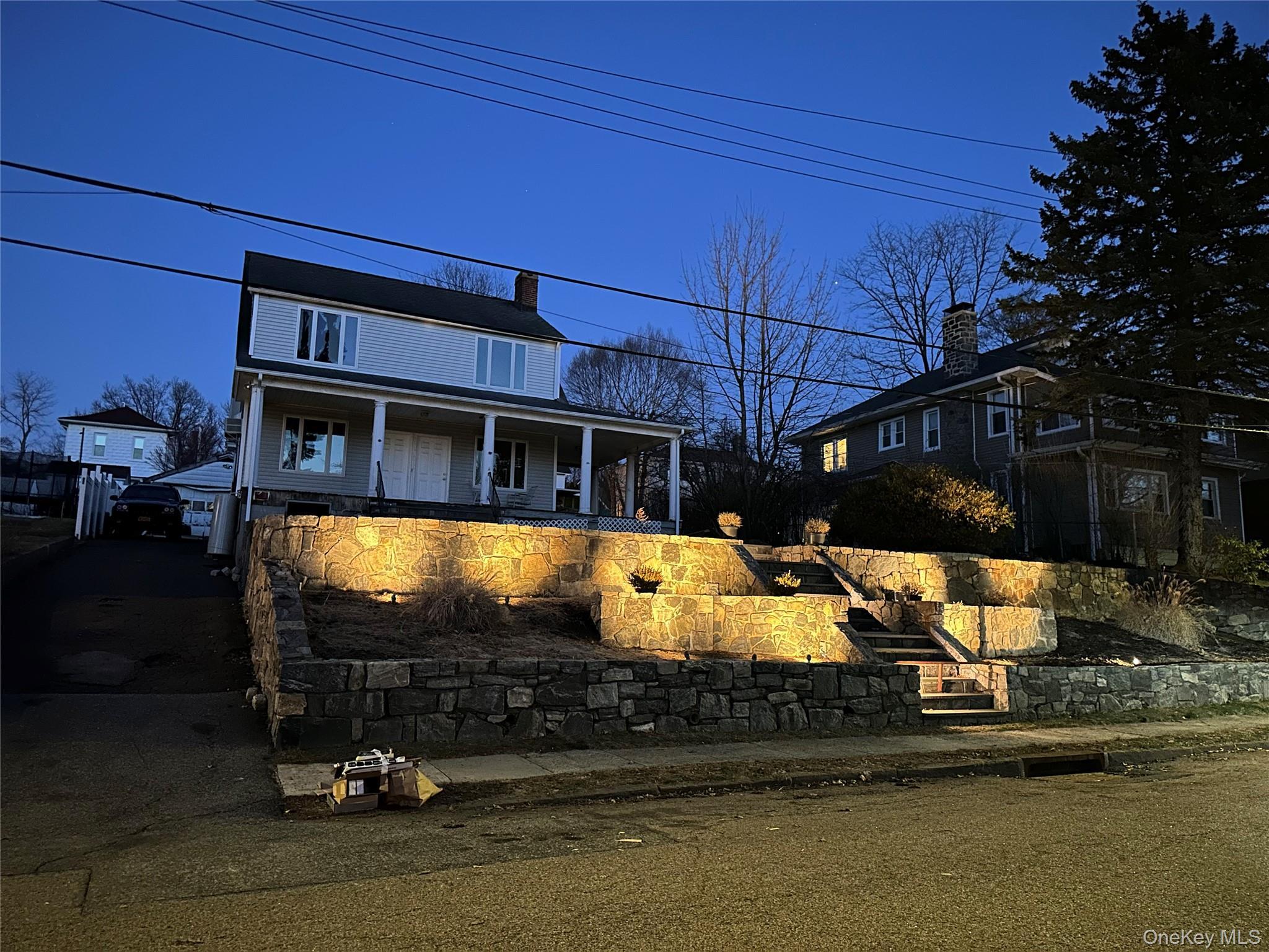 Single Family Grandview  Westchester County, NY 10522, MLS-969658-8