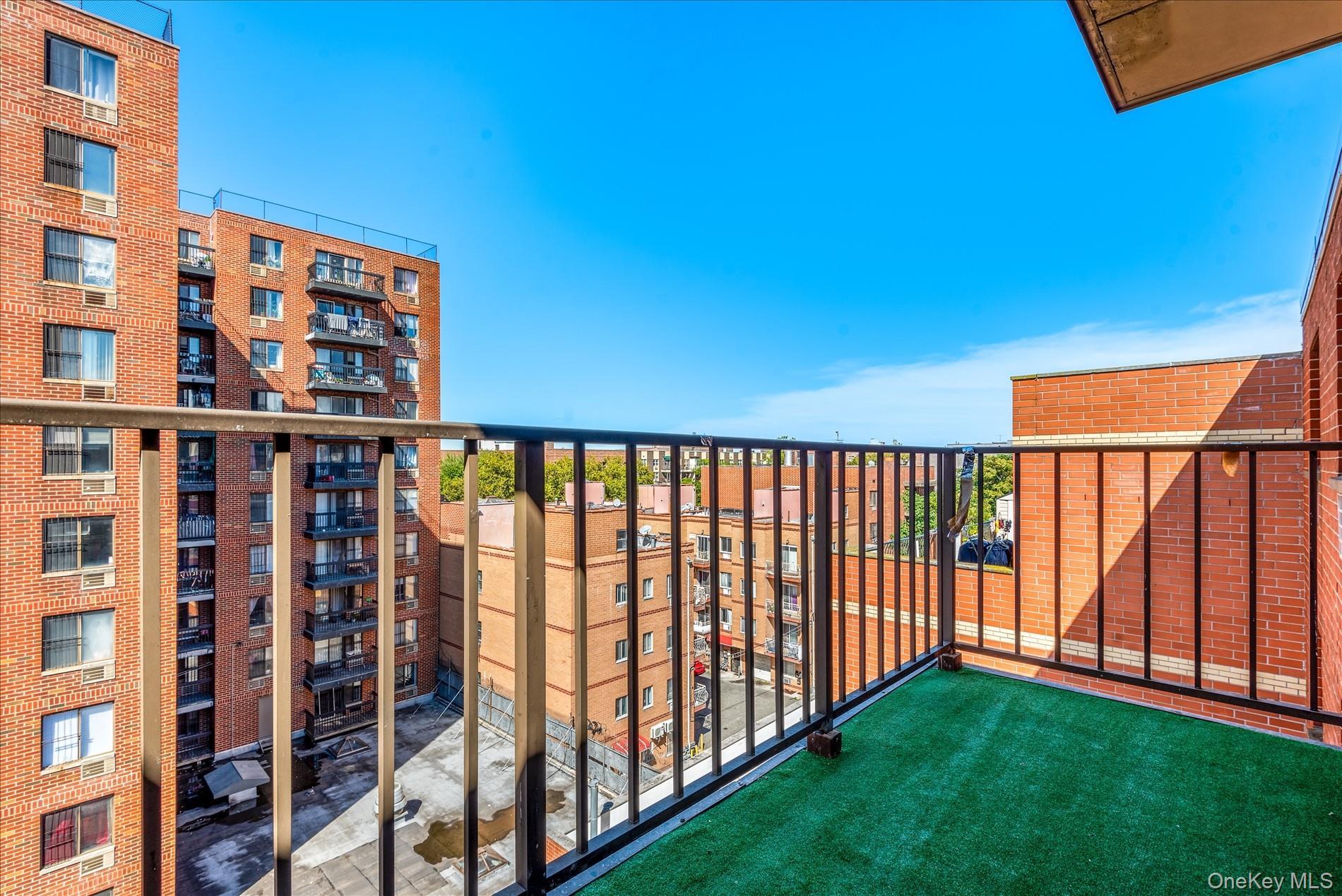 Condo 35th  Queens, NY 11354, MLS-969669-8