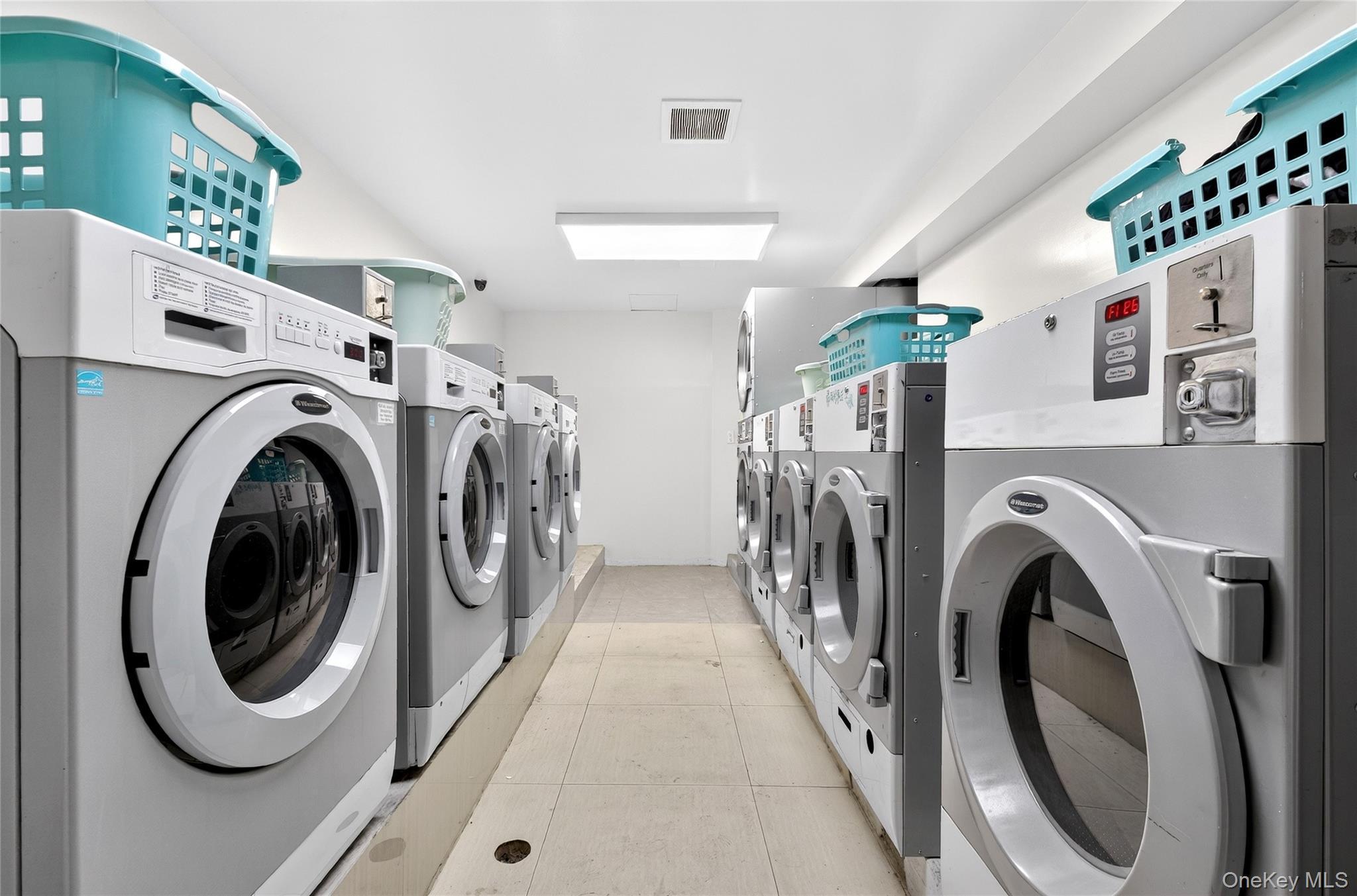 Condo 34th  Queens, NY 11354, MLS-969693-11