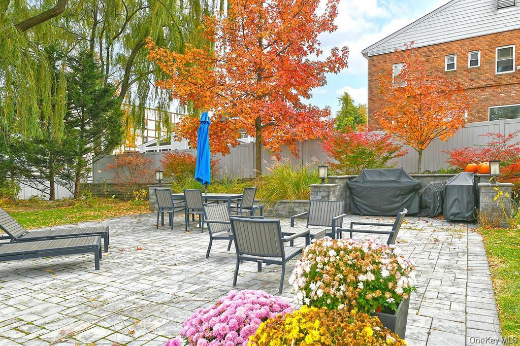 Coop Gibson  Suffolk County, NY 11743, MLS-969695-13