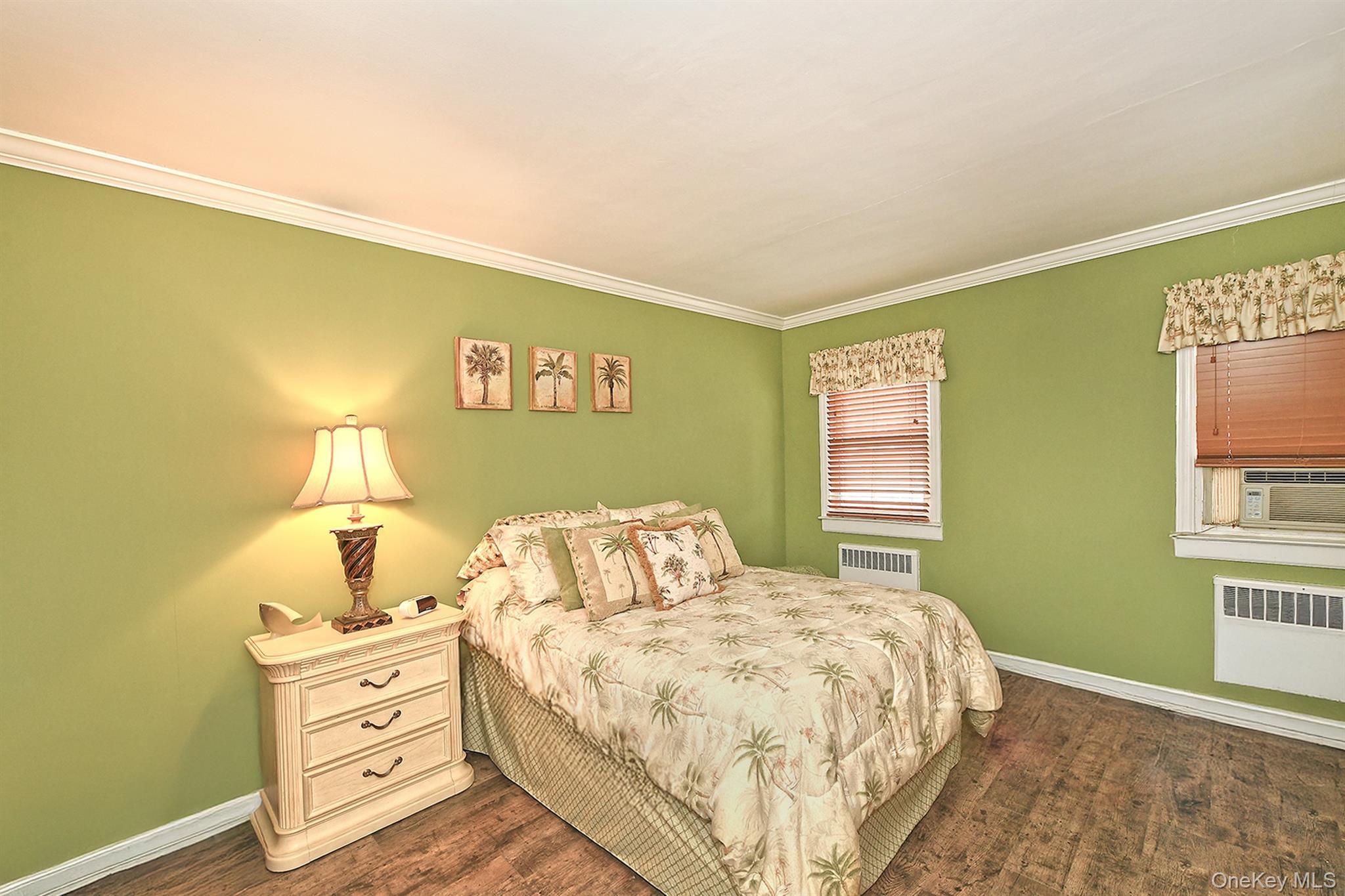 Coop Gibson  Suffolk County, NY 11743, MLS-969695-4