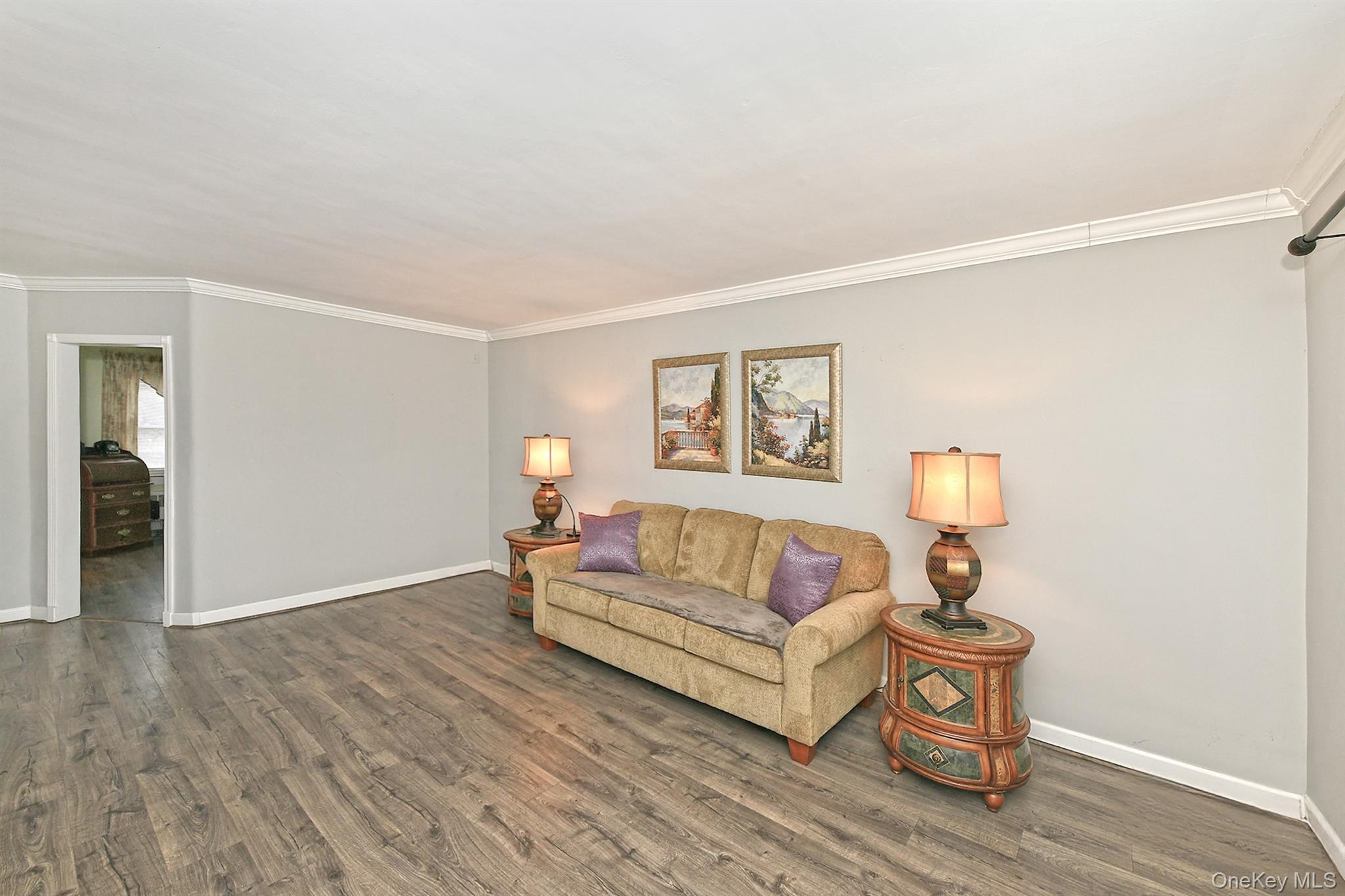 Coop Gibson  Suffolk County, NY 11743, MLS-969695-8