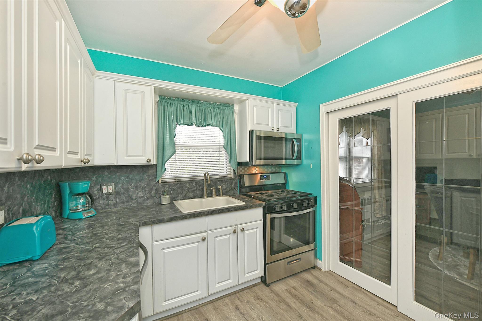 Coop Gibson  Suffolk County, NY 11743, MLS-969695-9