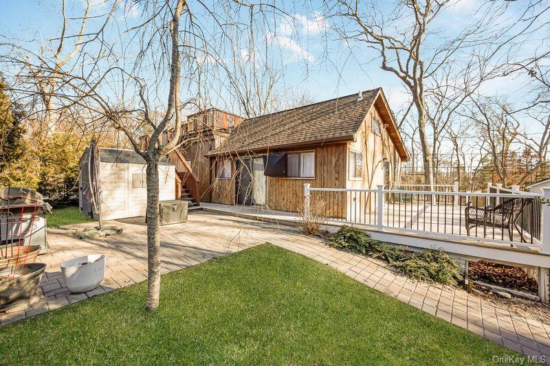 Single Family Oakleigh  Suffolk County, NY 11933, MLS-969723-29