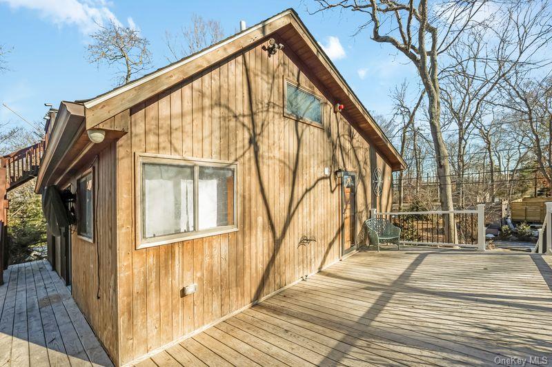 Single Family Oakleigh  Suffolk County, NY 11933, MLS-969723-30