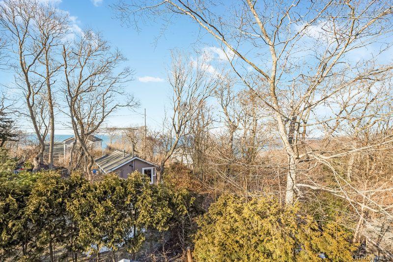 Single Family Oakleigh  Suffolk County, NY 11933, MLS-969723-31