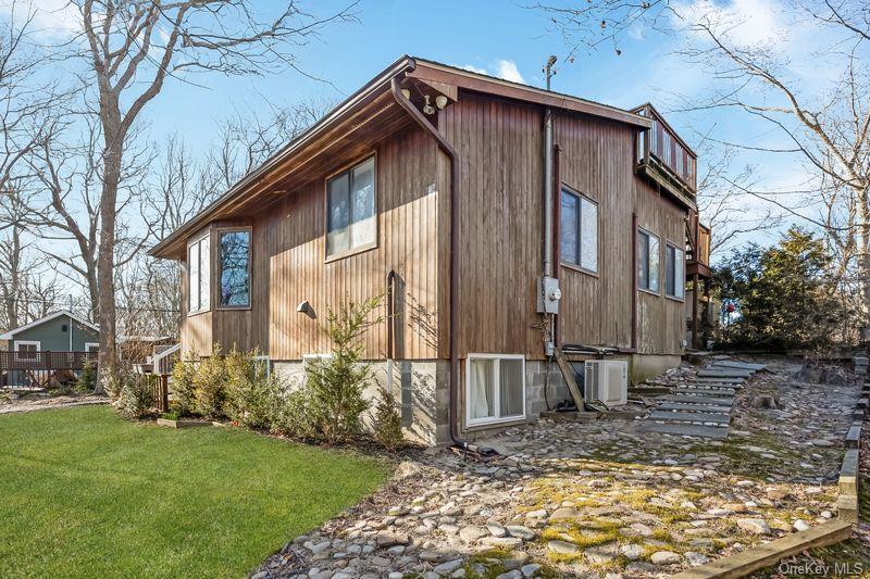 Single Family Oakleigh  Suffolk County, NY 11933, MLS-969723-5