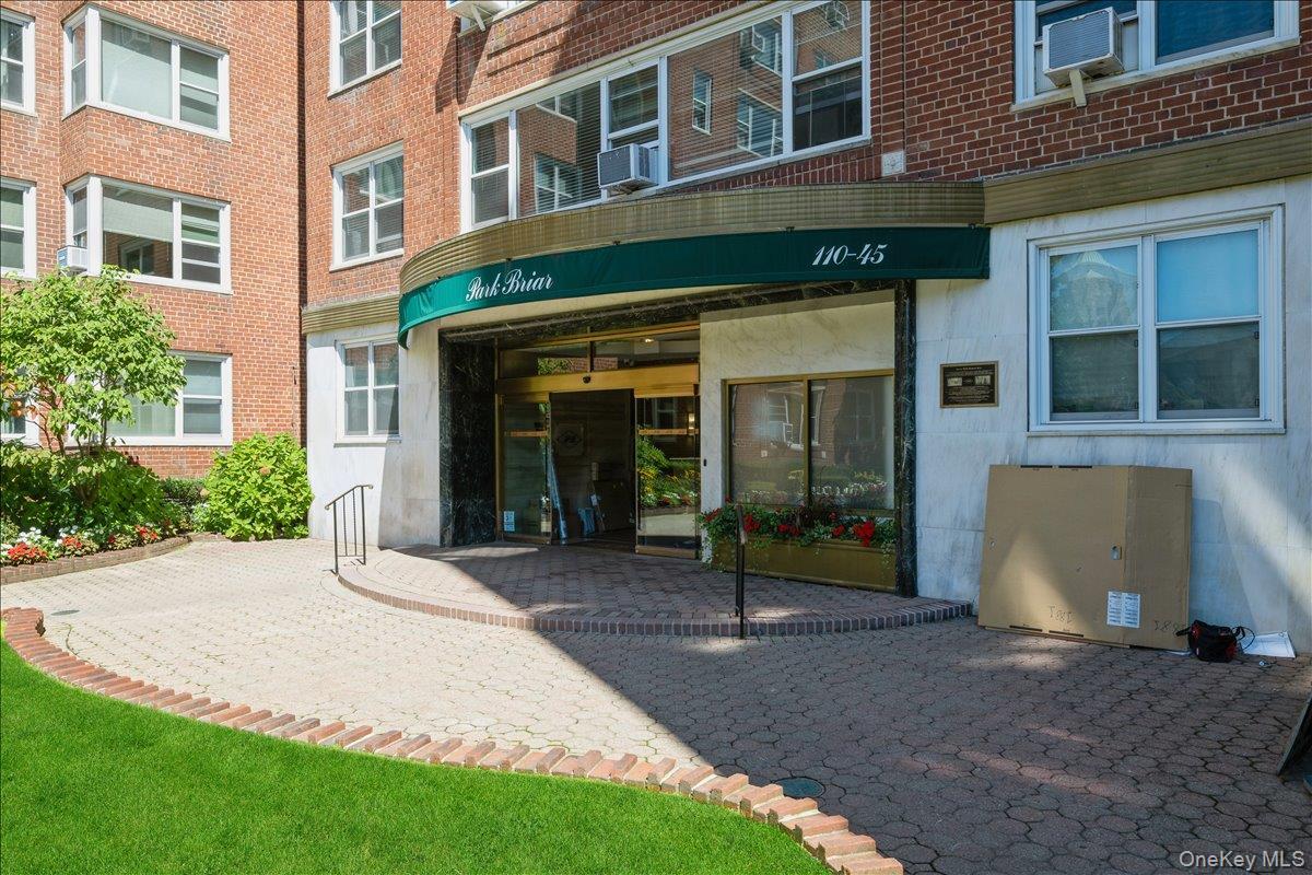 Coop Queens  Queens, NY 11375, MLS-969744-3