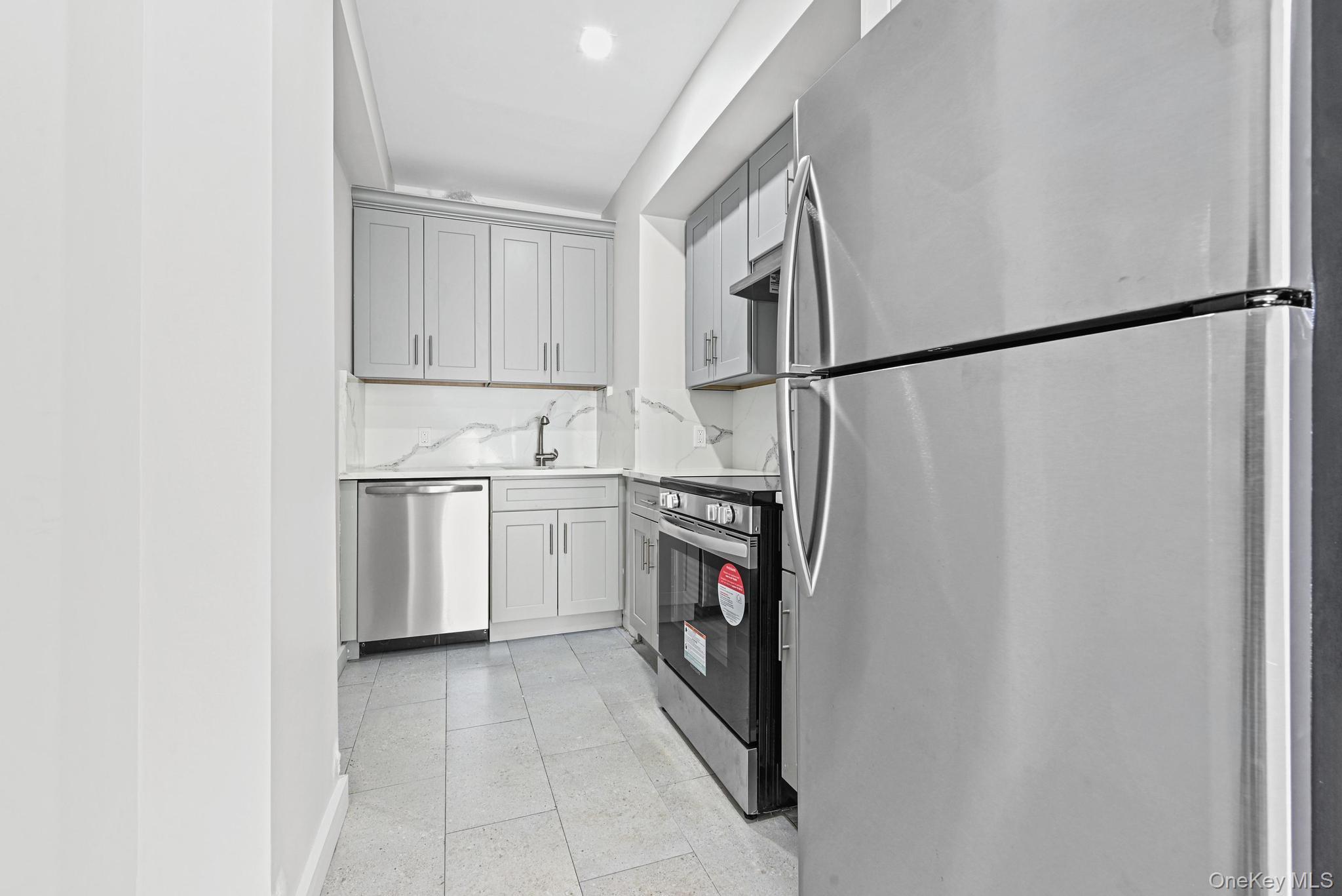 Apartment Graham Brooklyn, NY 11211, MLS-969752-8