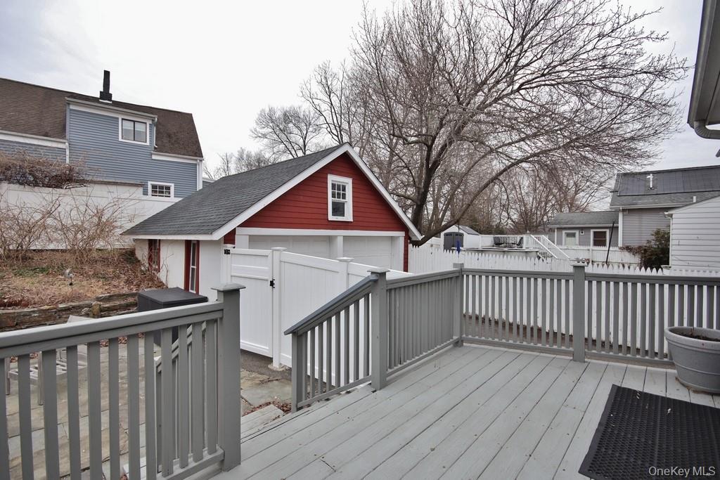 Single Family Harper Westchester County, NY 10548, MLS-969780-24