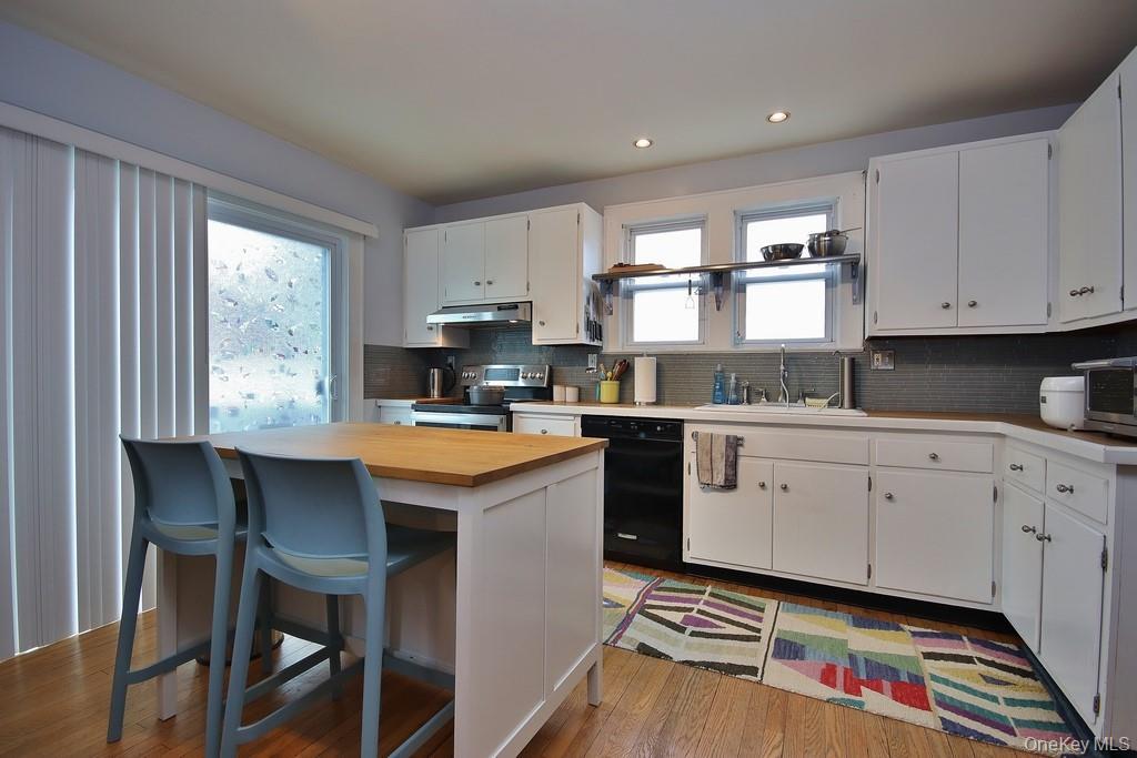 Single Family Harper Westchester County, NY 10548, MLS-969780-4