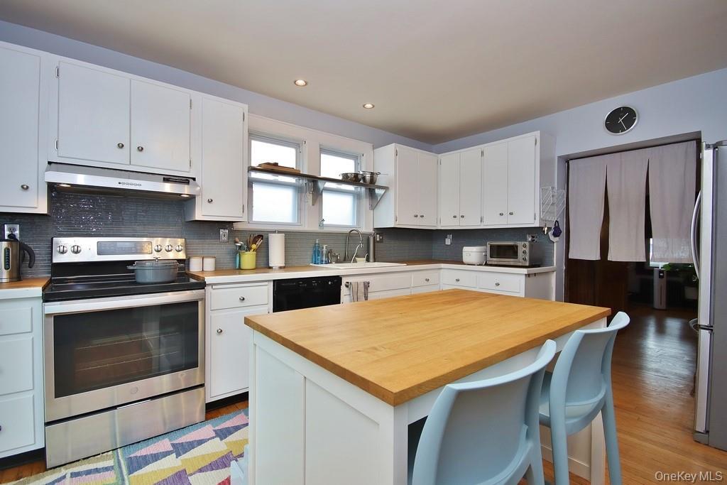 Single Family Harper Westchester County, NY 10548, MLS-969780-5