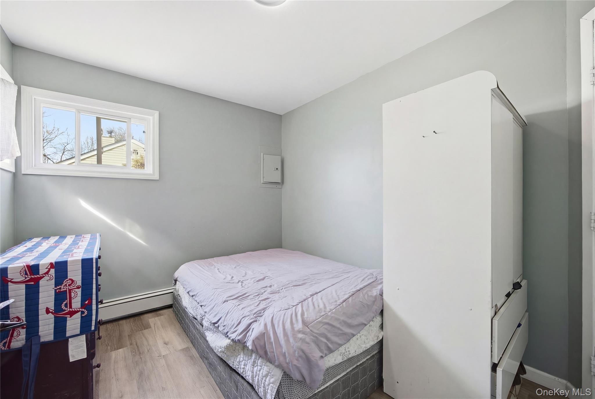 Single Family Cedar  Suffolk County, NY 11722, MLS-969783-10