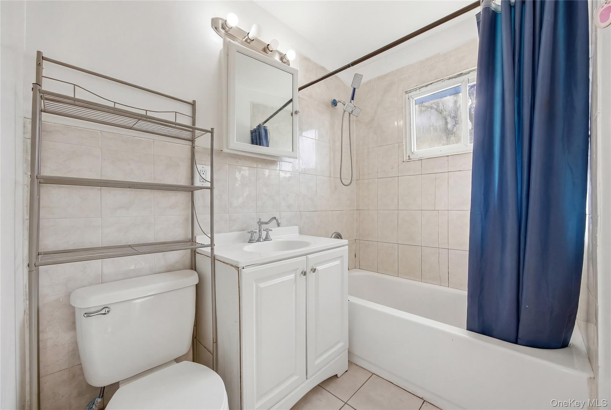 Single Family Cedar  Suffolk County, NY 11722, MLS-969783-9