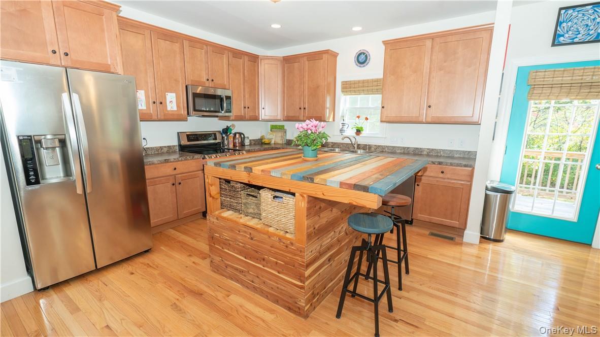 Single Family Jake Henry  Ulster County, NY 12542, MLS-969784-10