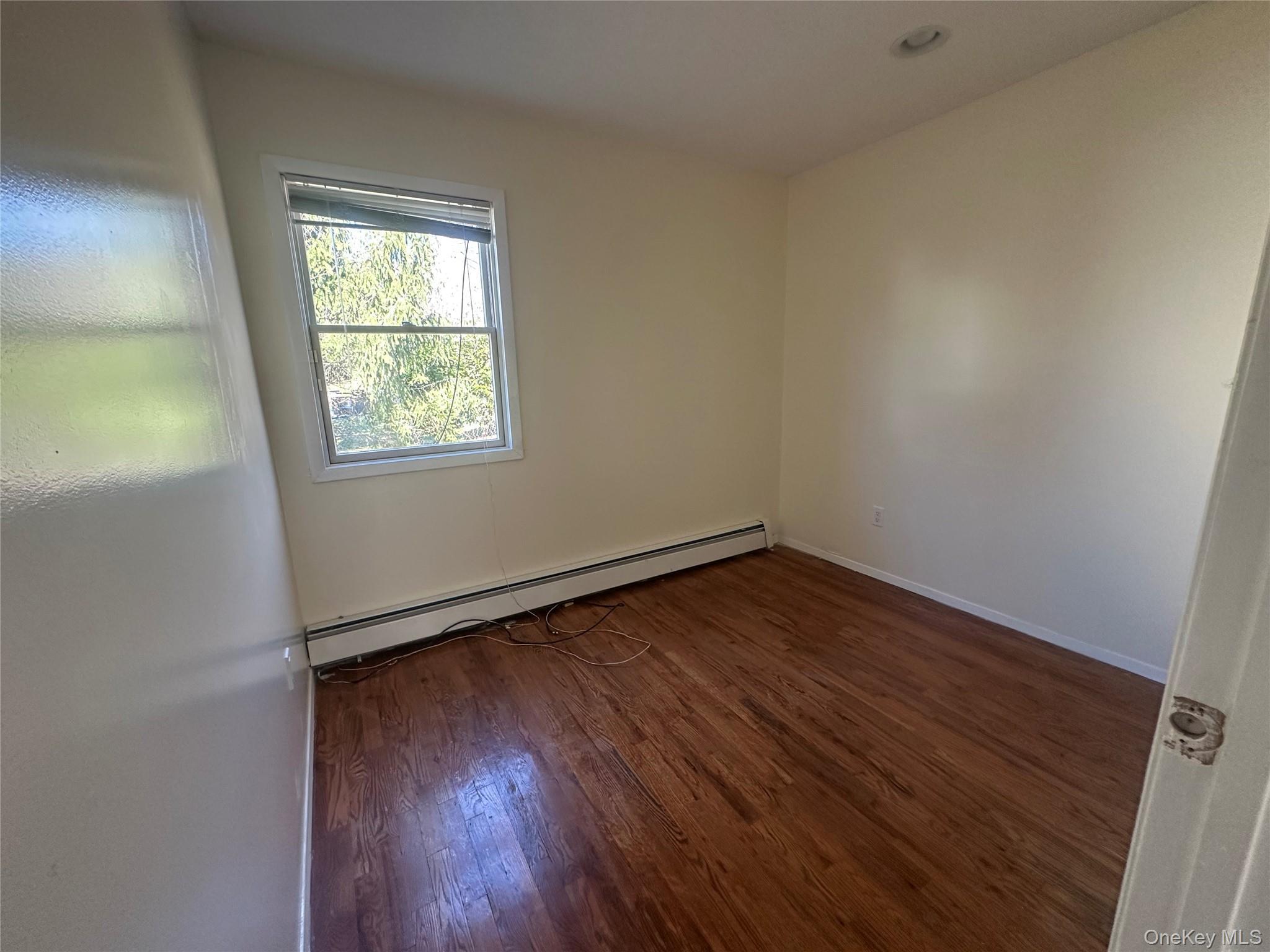 Single Family Woods Drive  Nassau County, NY 11576, MLS-969786-11
