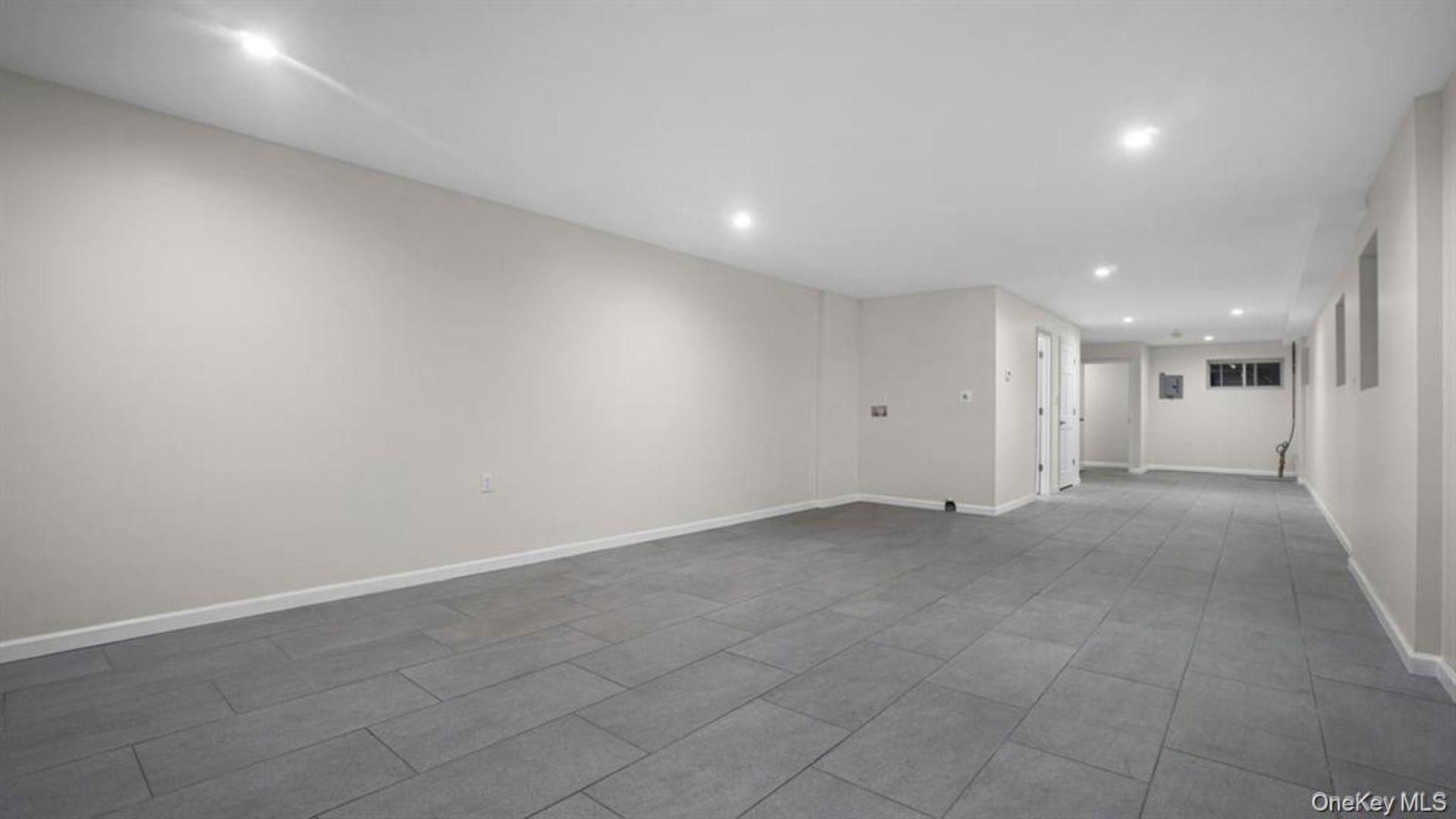 Single Family 229th  Bronx, NY 10466, MLS-969787-19