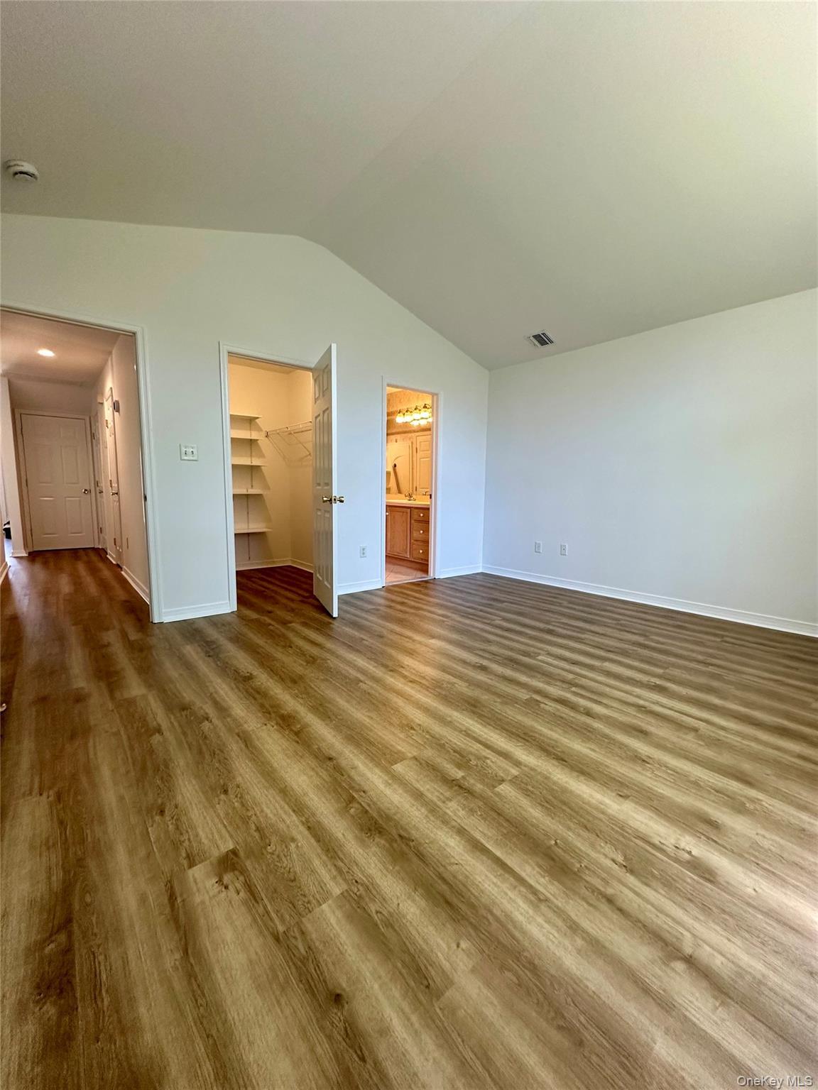 Condo Pebble Beach Suffolk County, NY 11901, MLS-969799-18