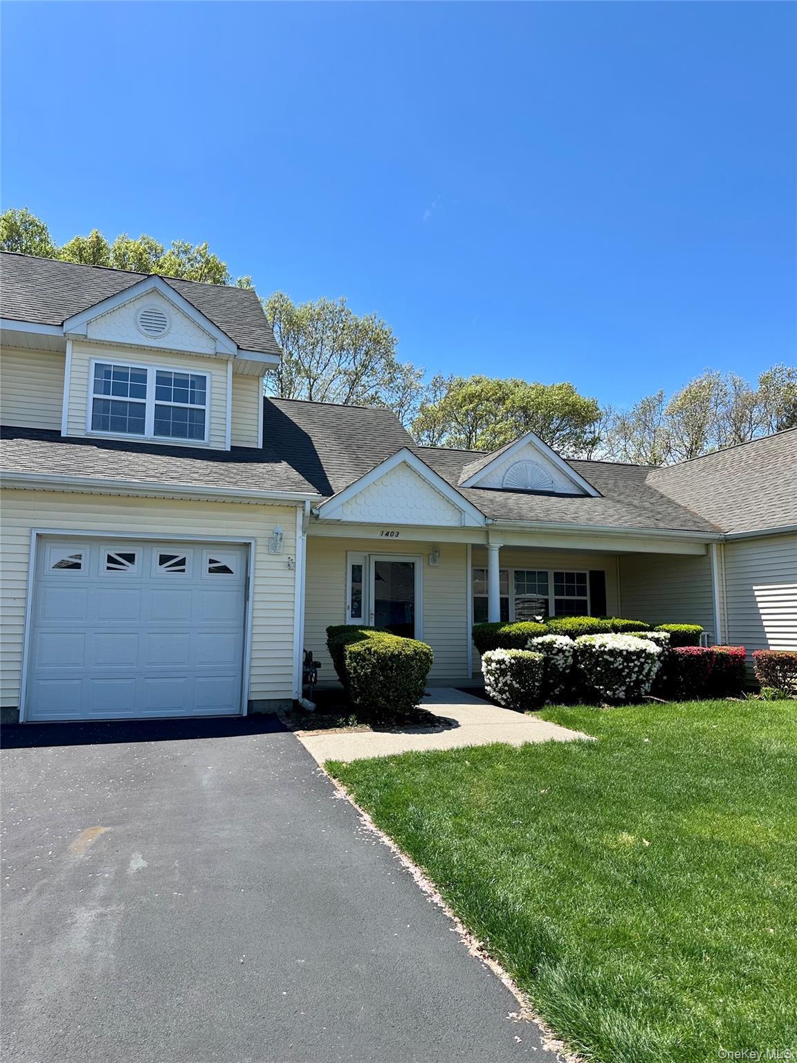 Condo Pebble Beach Suffolk County, NY 11901, MLS-969799-2