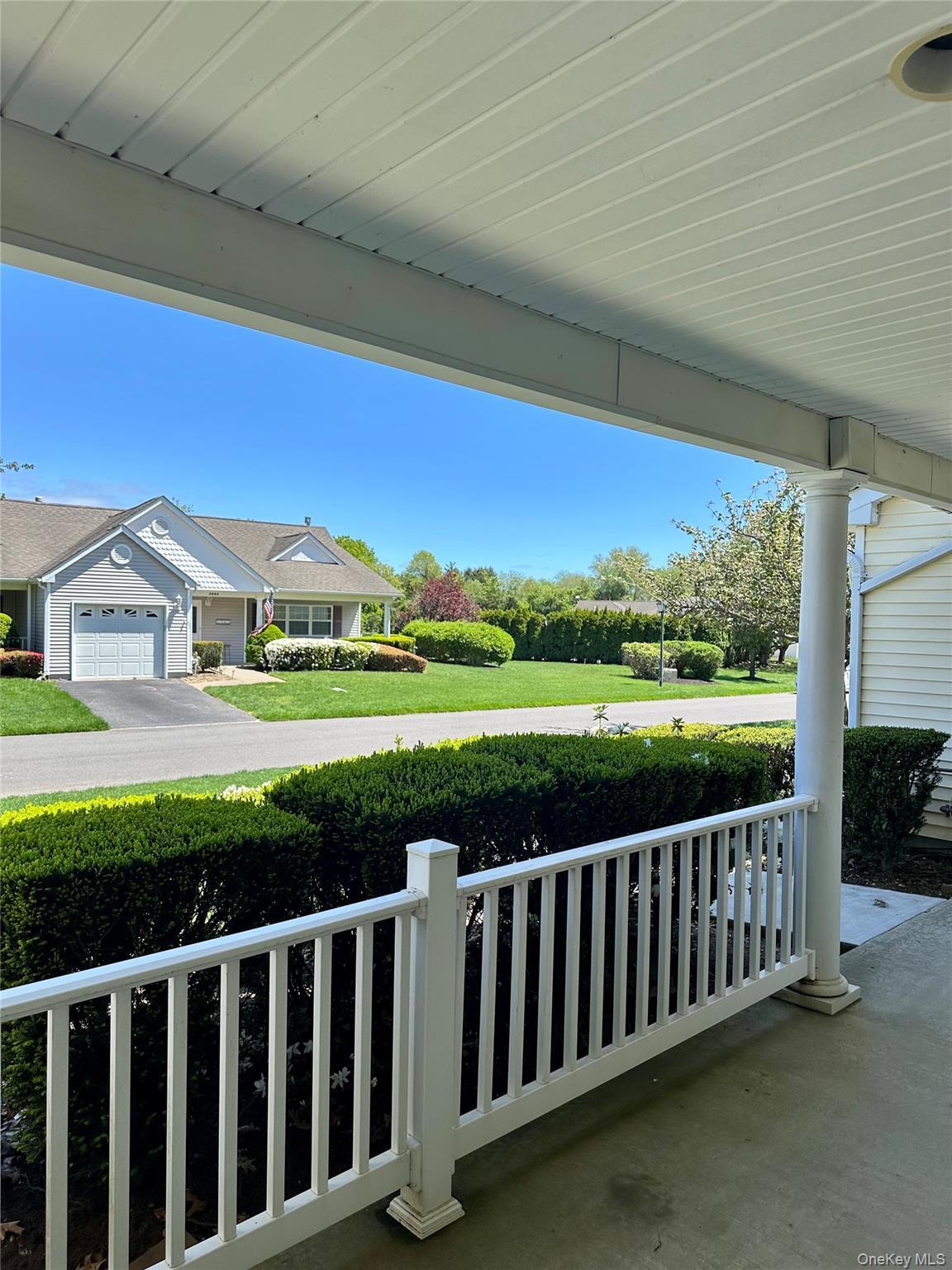 Condo Pebble Beach Suffolk County, NY 11901, MLS-969799-3