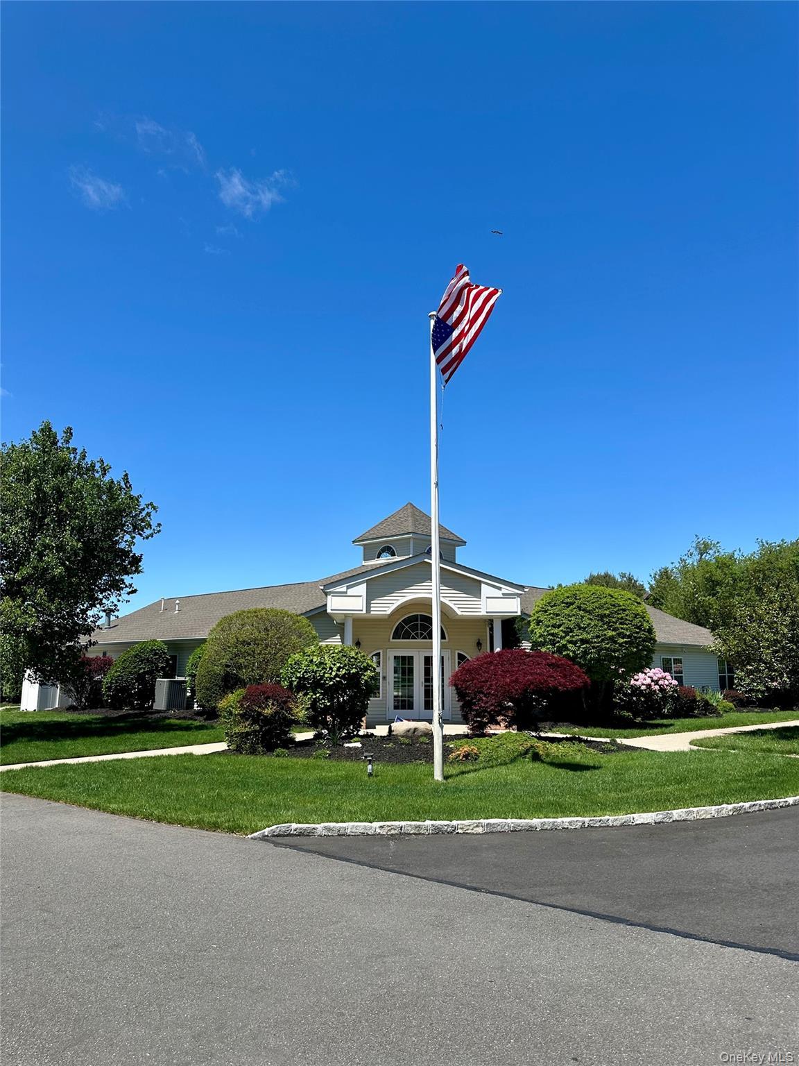 Condo Pebble Beach Suffolk County, NY 11901, MLS-969799-31