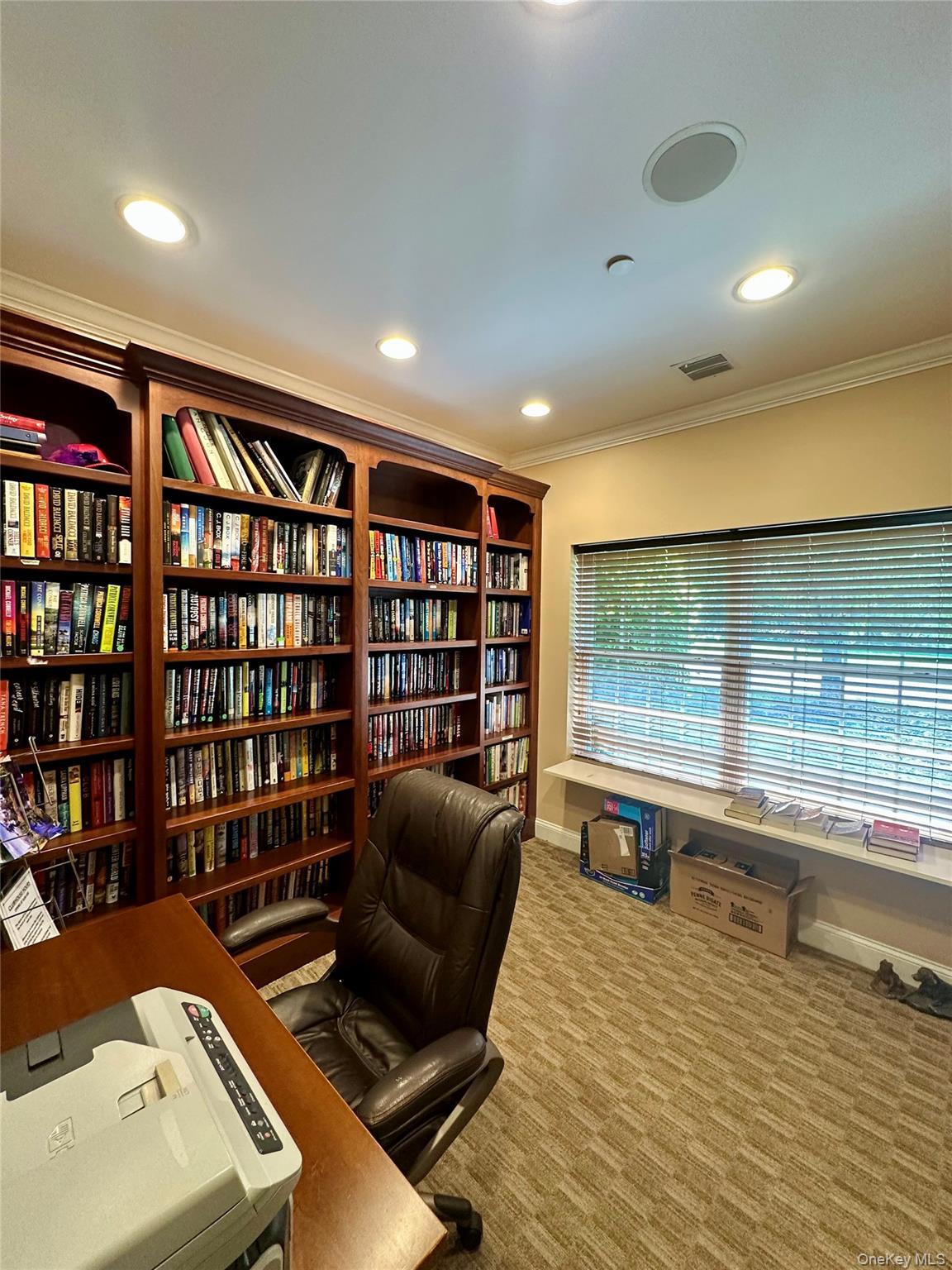 Condo Pebble Beach Suffolk County, NY 11901, MLS-969799-34