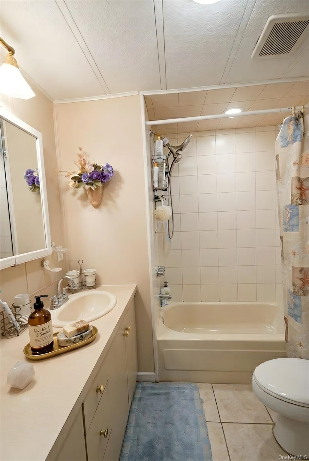 Single Family Buttercup  Suffolk County, NY 11716, MLS-969820-5