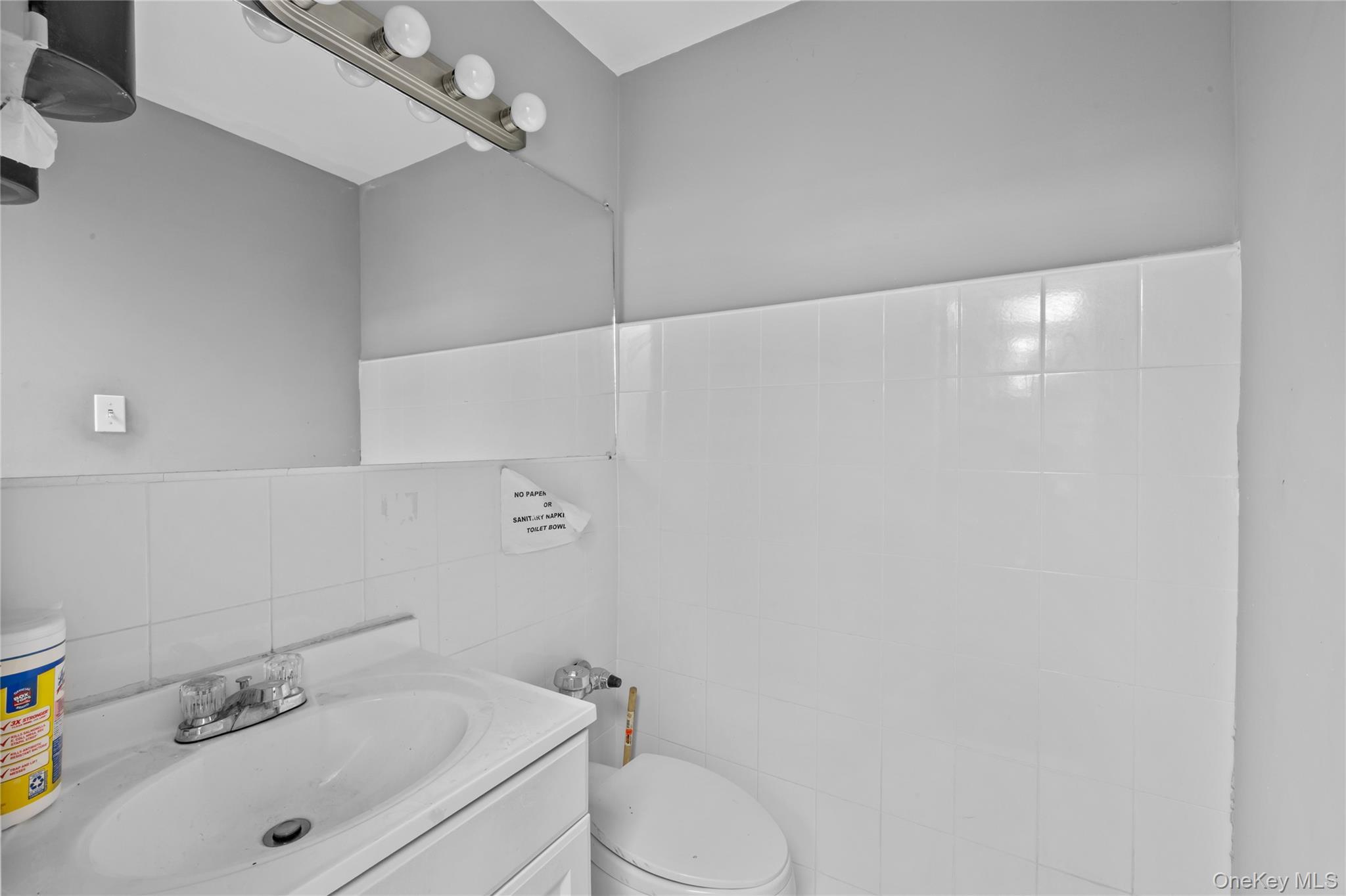 Commercial Lease Parsons  Queens, NY 11367, MLS-969822-3