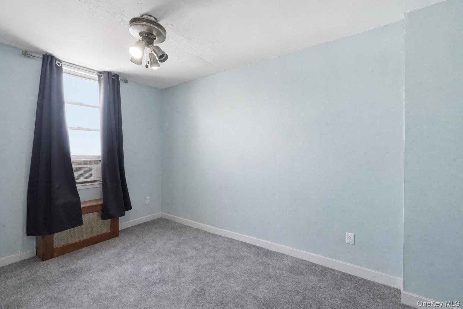 Single Family 71st  Queens, NY 11385, MLS-969843-11