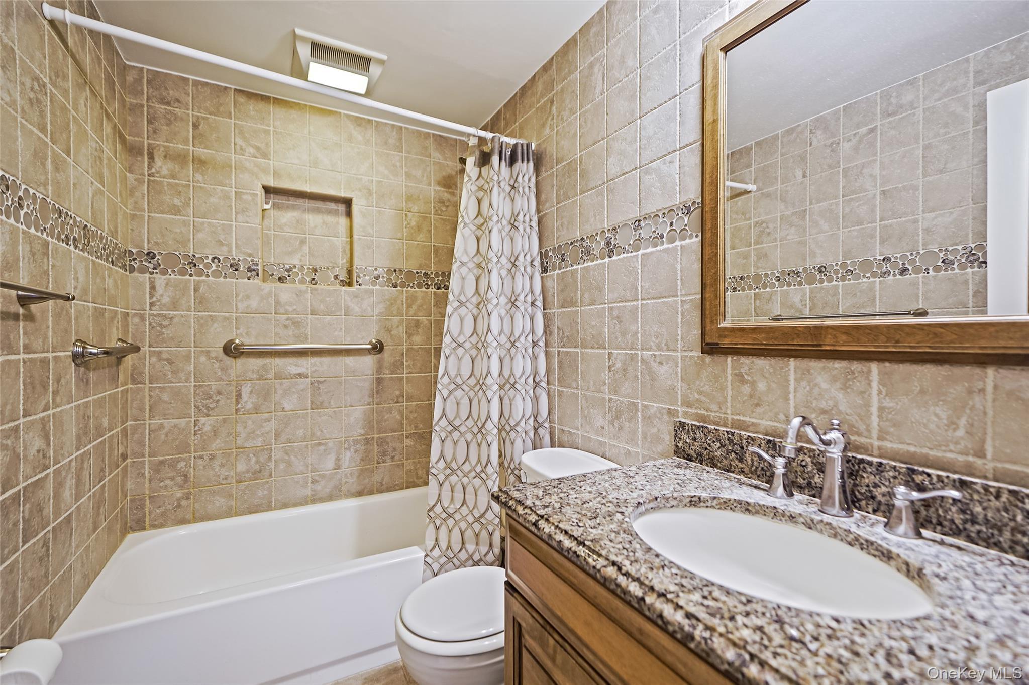 Condo Birchwood  Suffolk County, NY 11763, MLS-969846-19