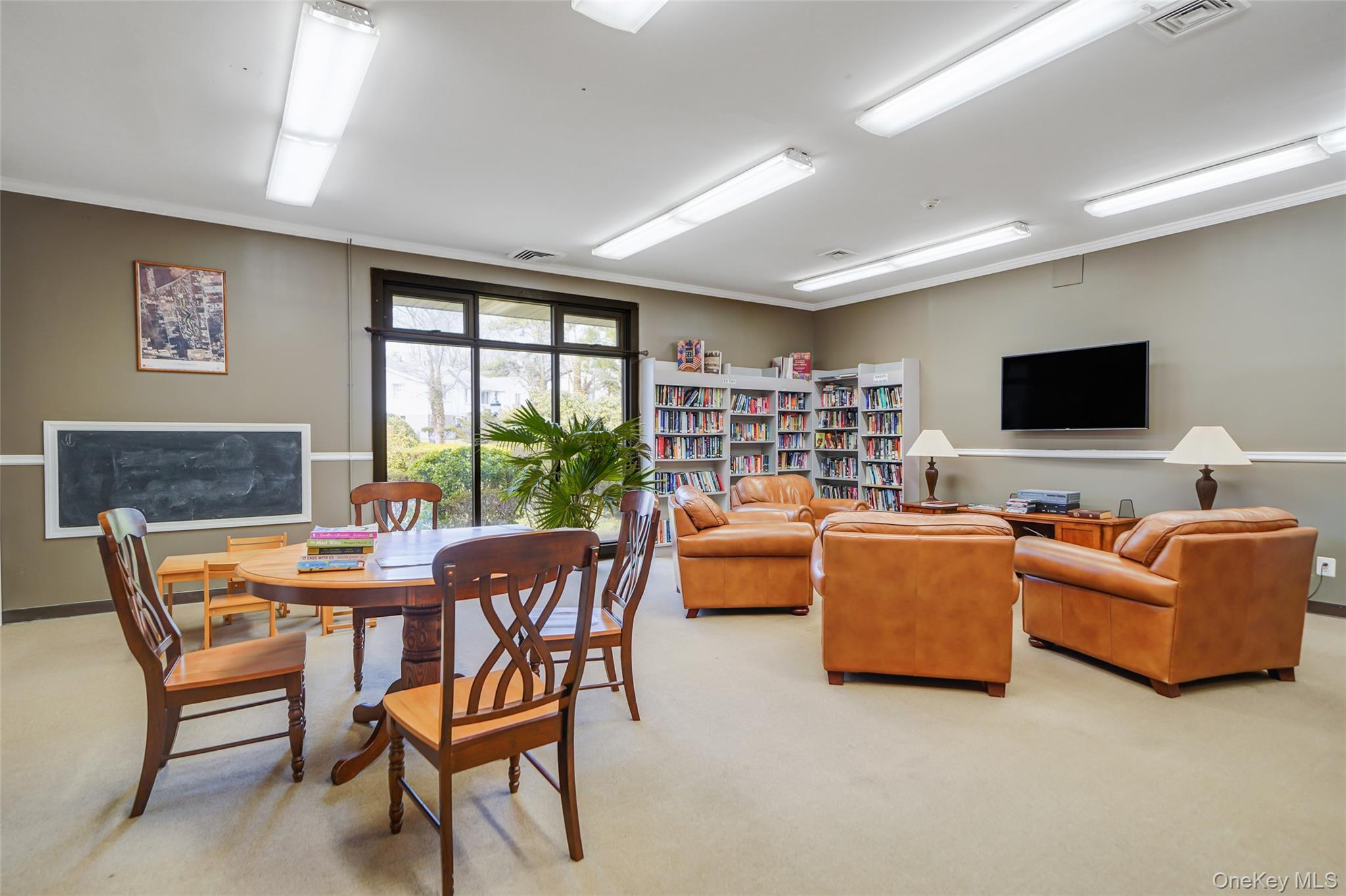 Condo Birchwood  Suffolk County, NY 11763, MLS-969846-25