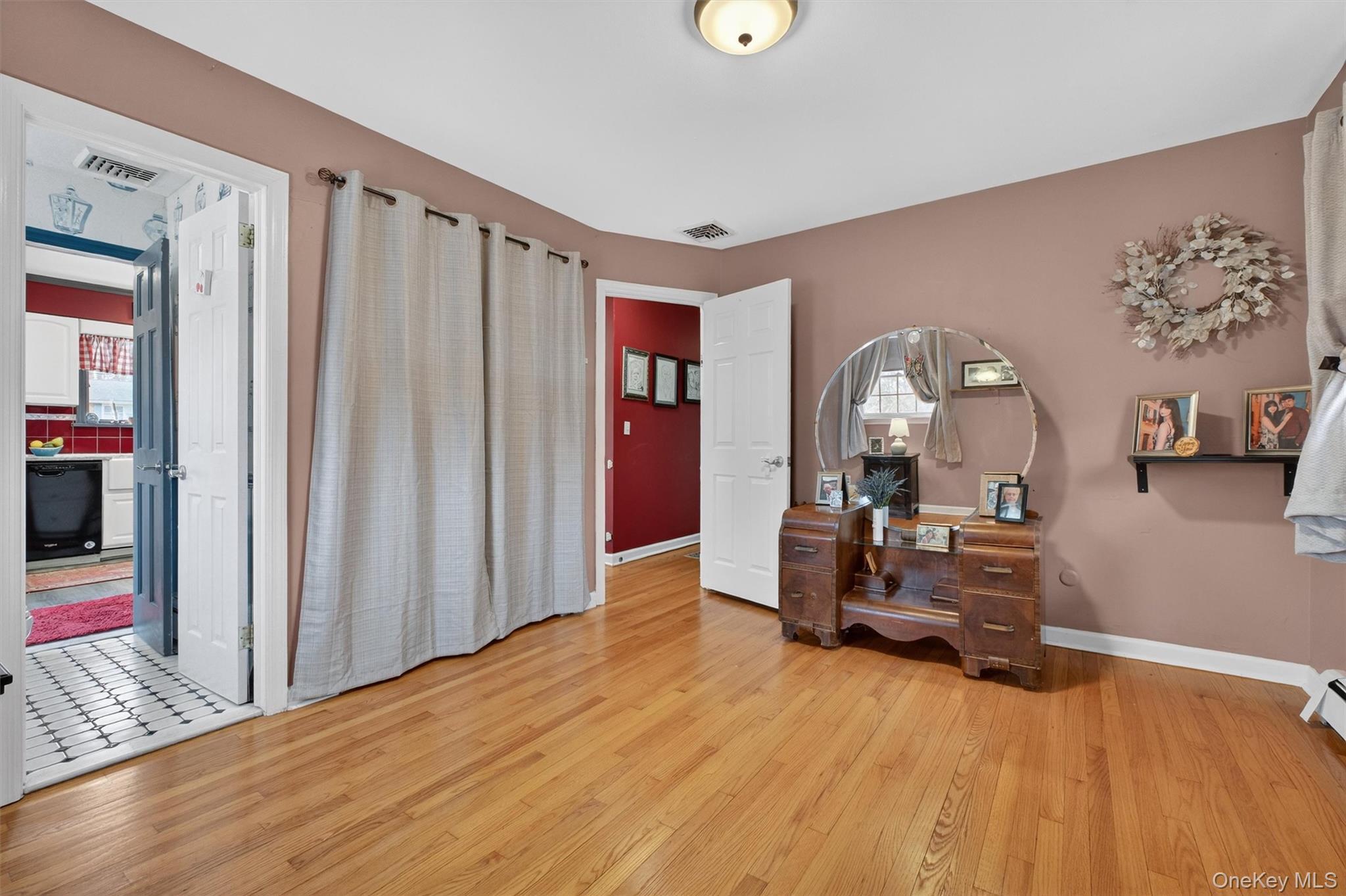 Single Family Williamsburg  Orange County, NY 12550, MLS-969850-18