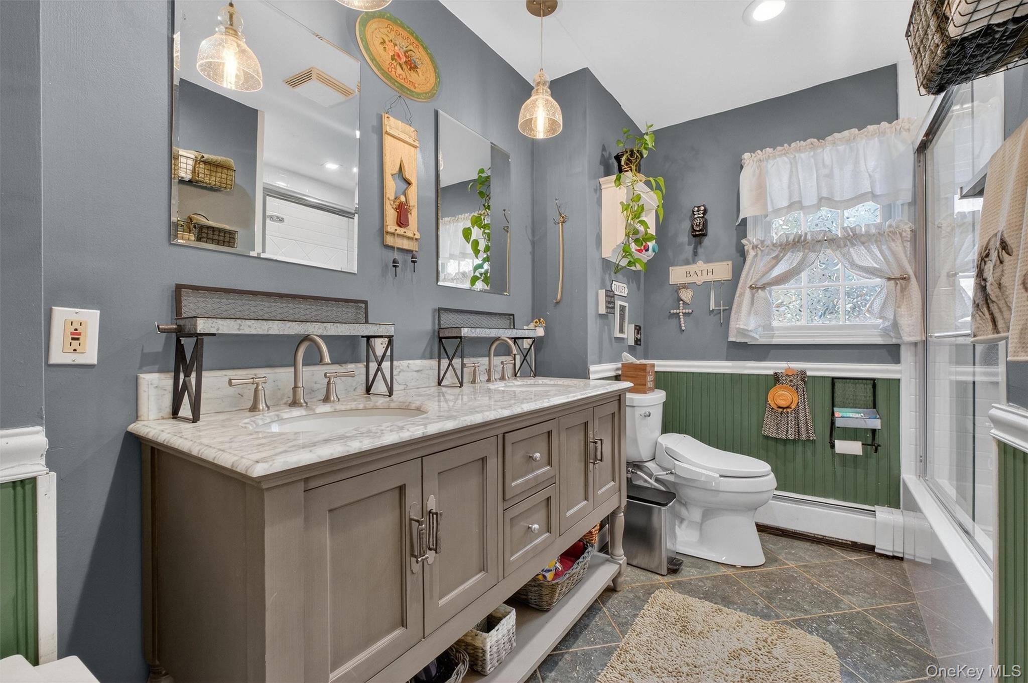 Single Family Williamsburg  Orange County, NY 12550, MLS-969850-21