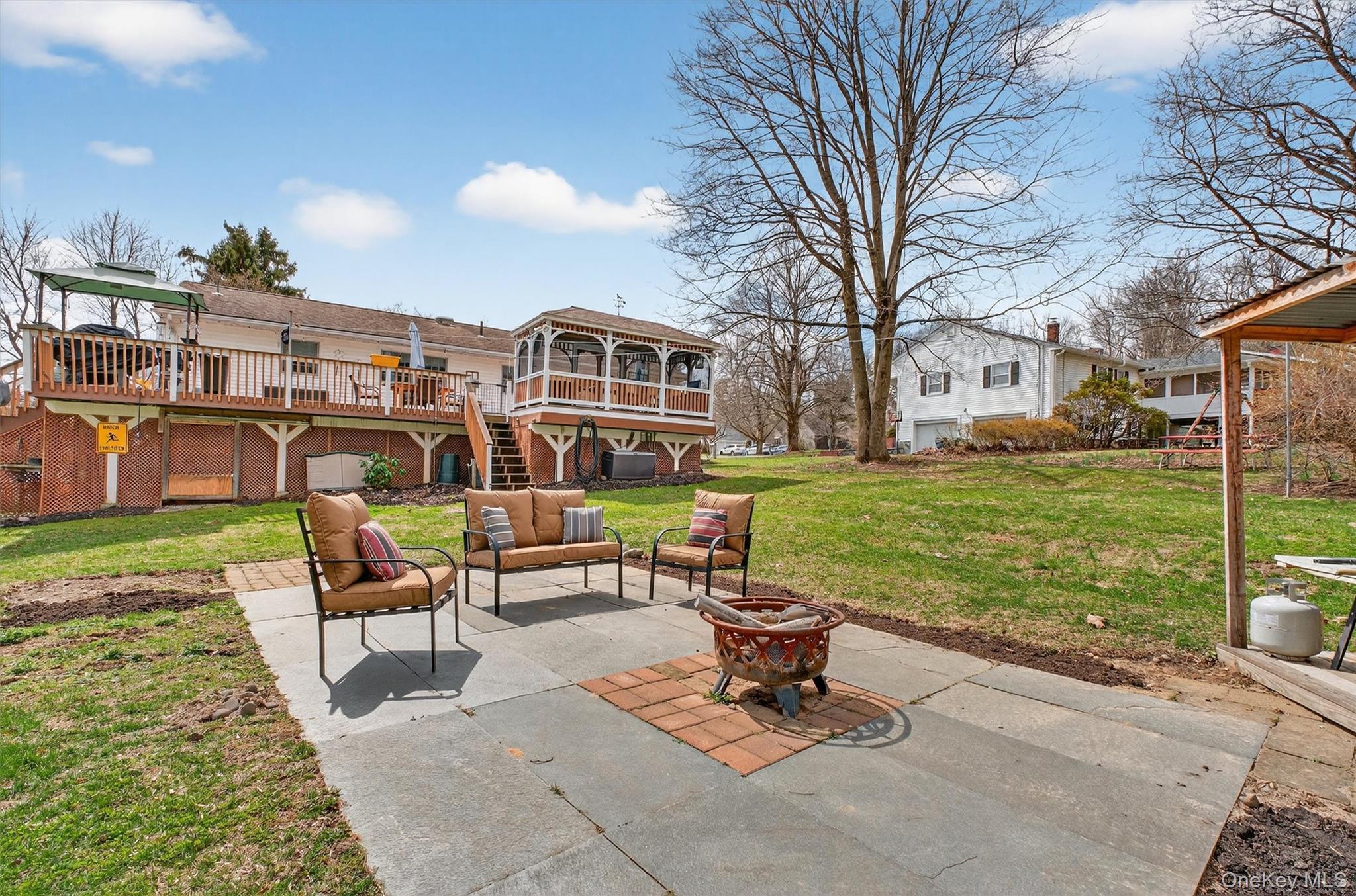 Single Family Williamsburg  Orange County, NY 12550, MLS-969850-36