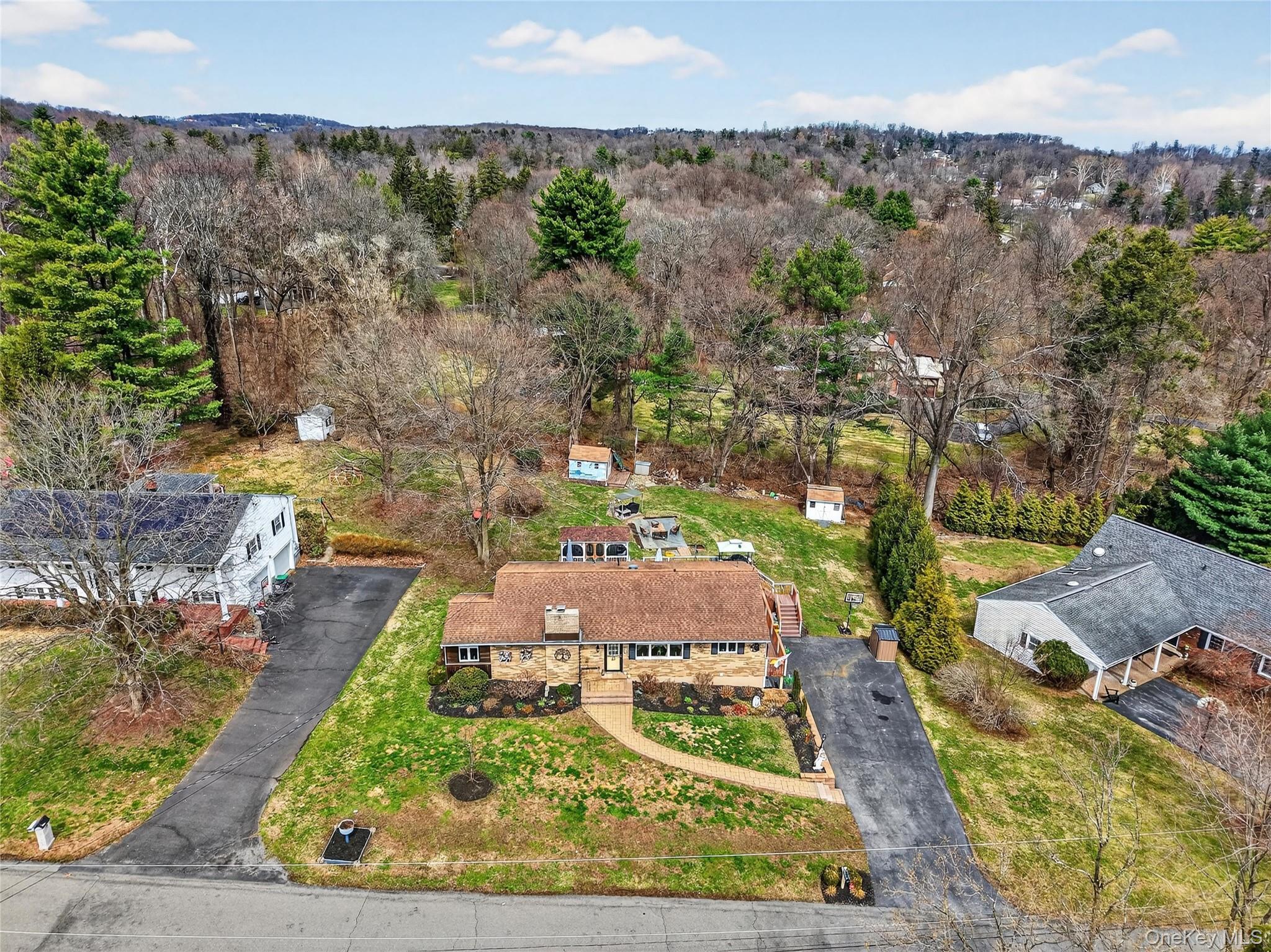 Single Family Williamsburg  Orange County, NY 12550, MLS-969850-4