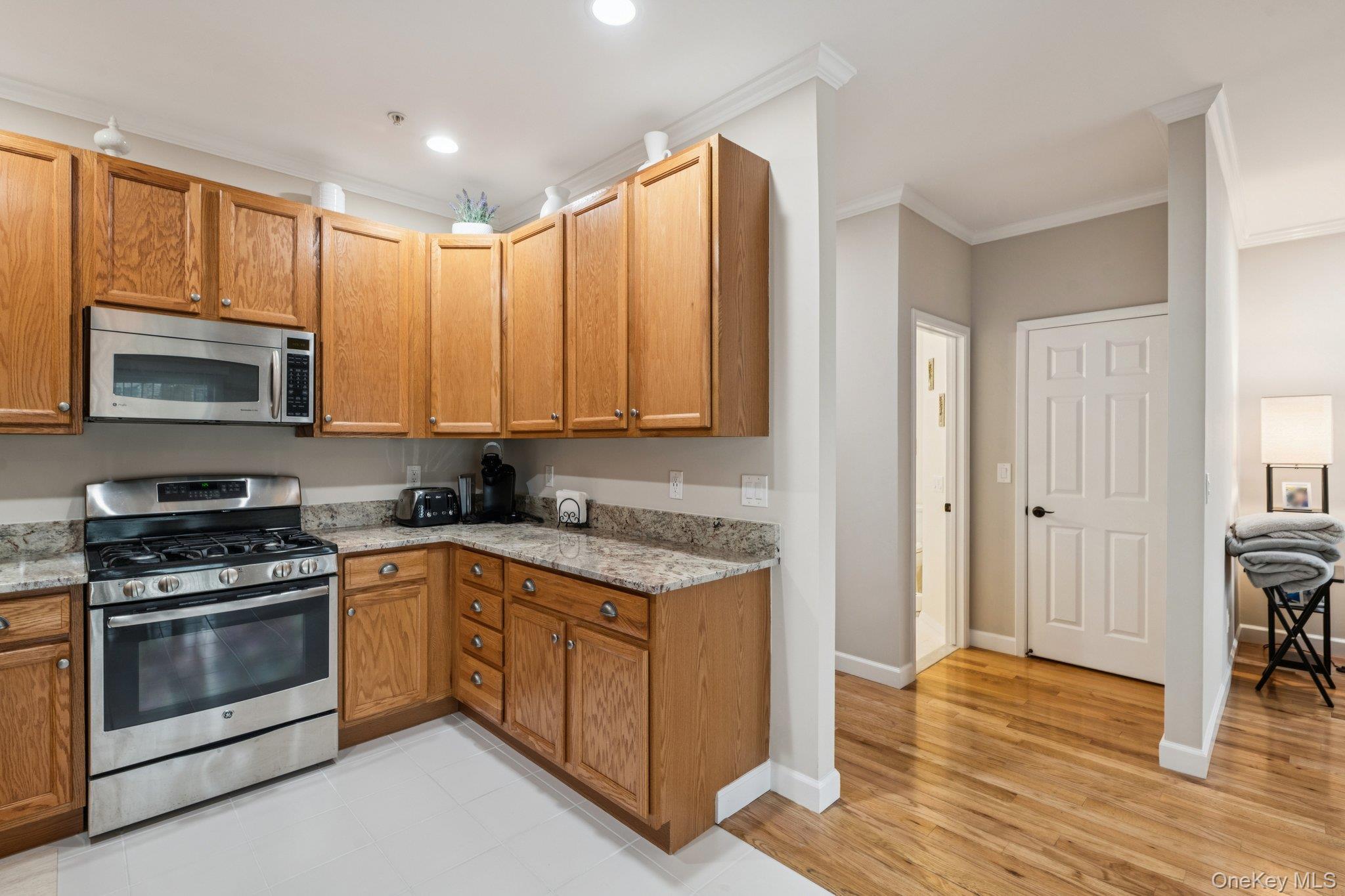 Condo Kettles  Suffolk County, NY 11763, MLS-969859-16