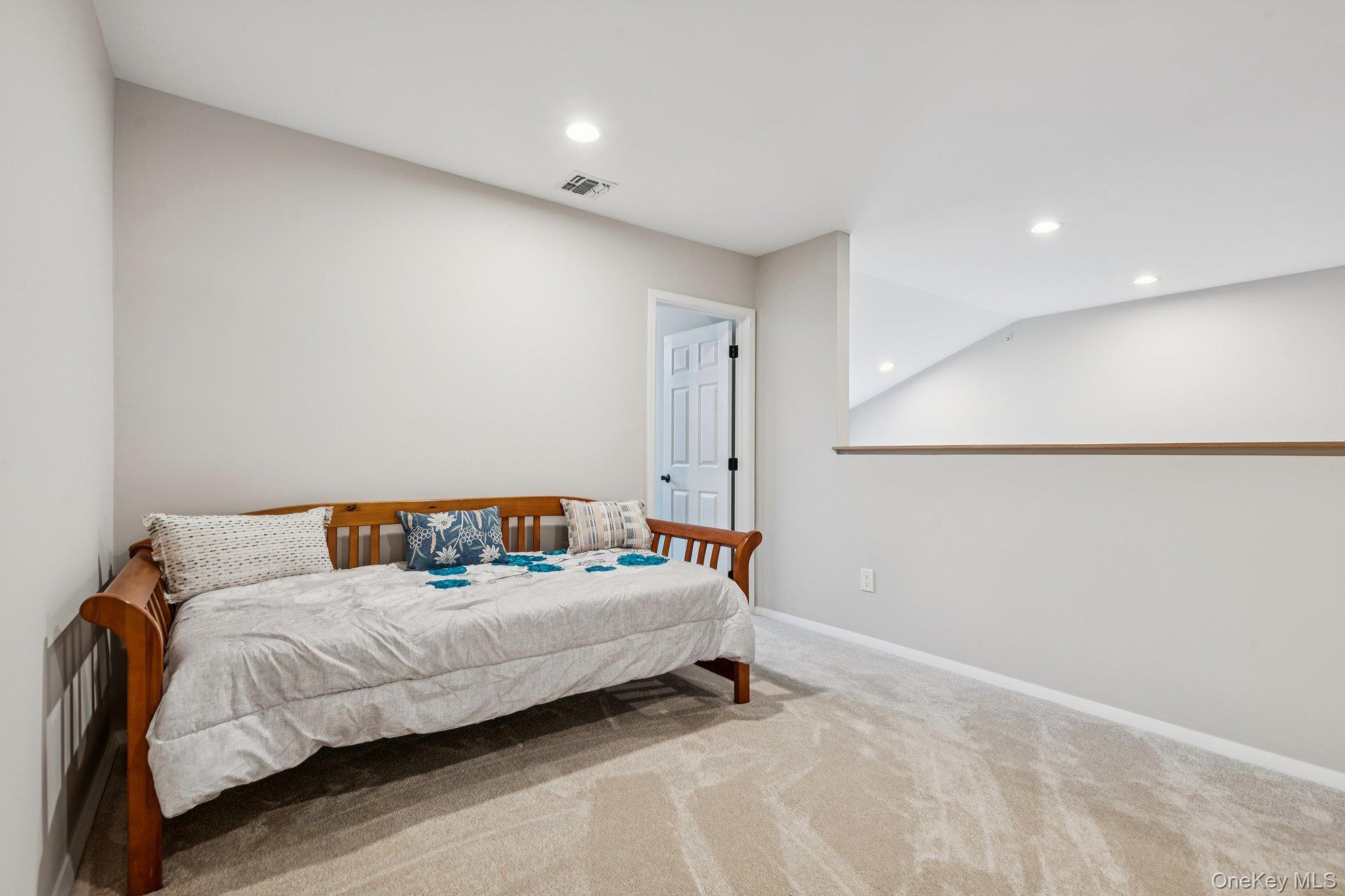 Condo Kettles  Suffolk County, NY 11763, MLS-969859-22