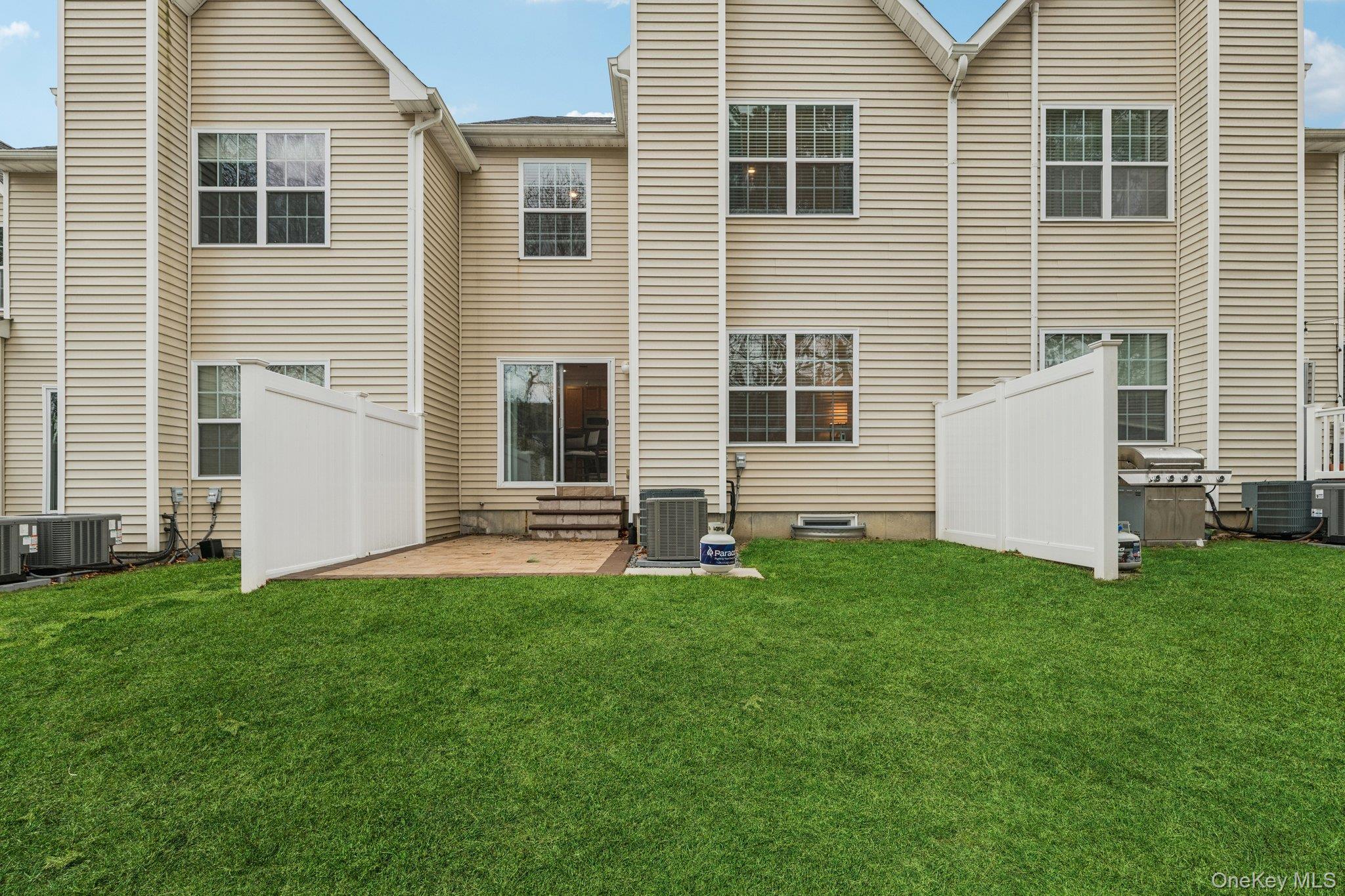 Condo Kettles  Suffolk County, NY 11763, MLS-969859-35