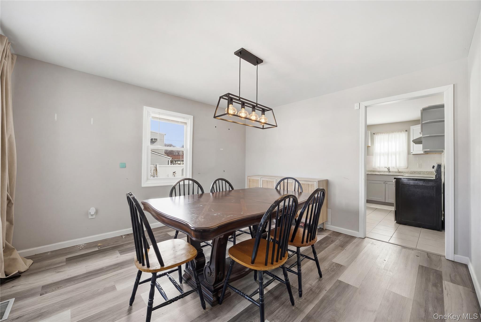 Single Family Prospect  Suffolk County, NY 11726, MLS-969874-13