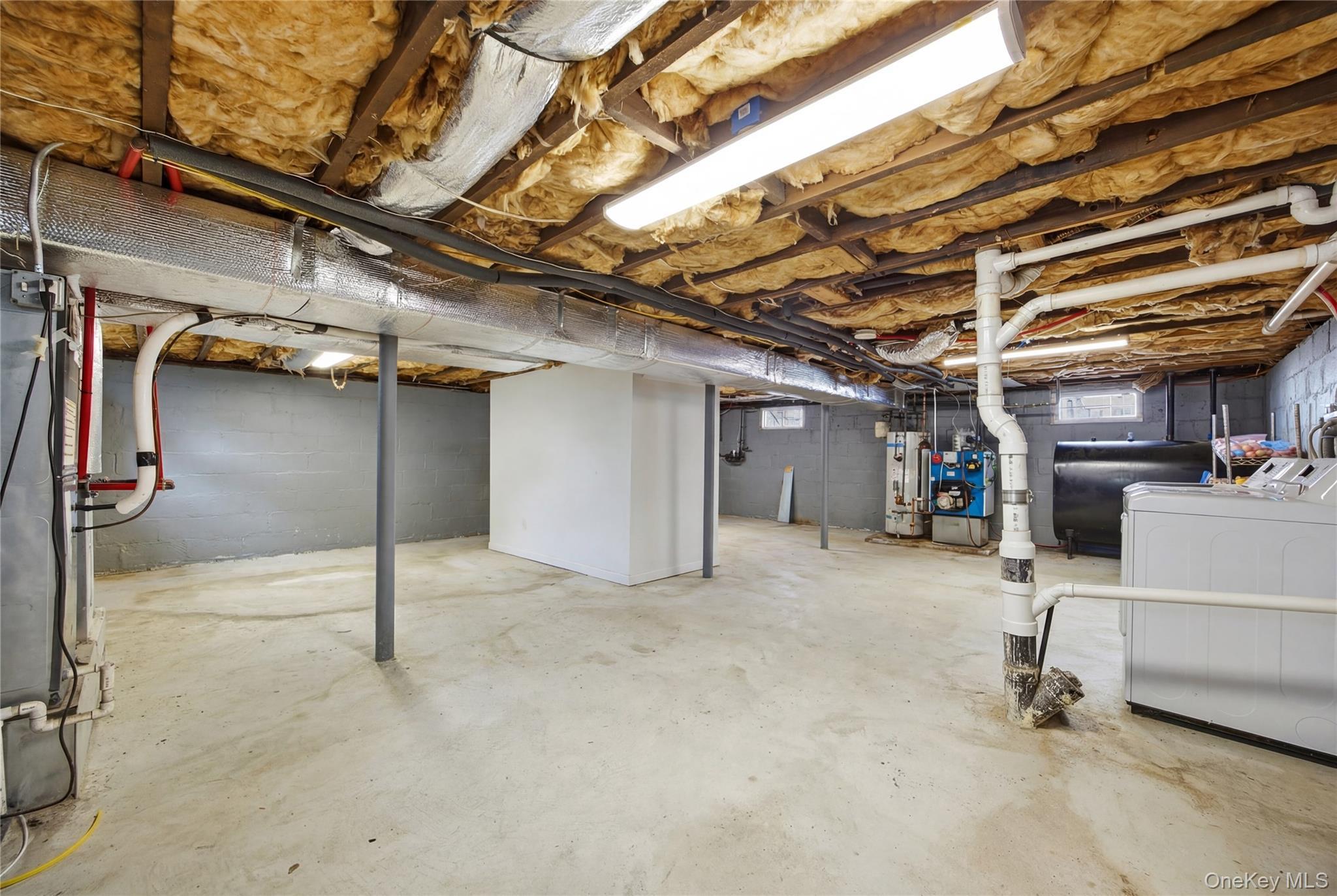 Single Family Prospect  Suffolk County, NY 11726, MLS-969874-26