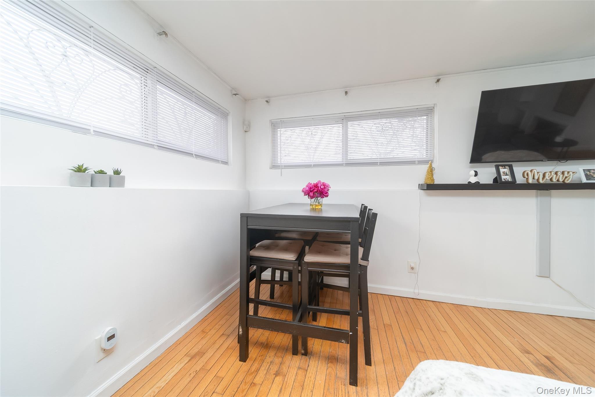 Single Family Francis Lewis  Queens, NY 11432, MLS-969876-31