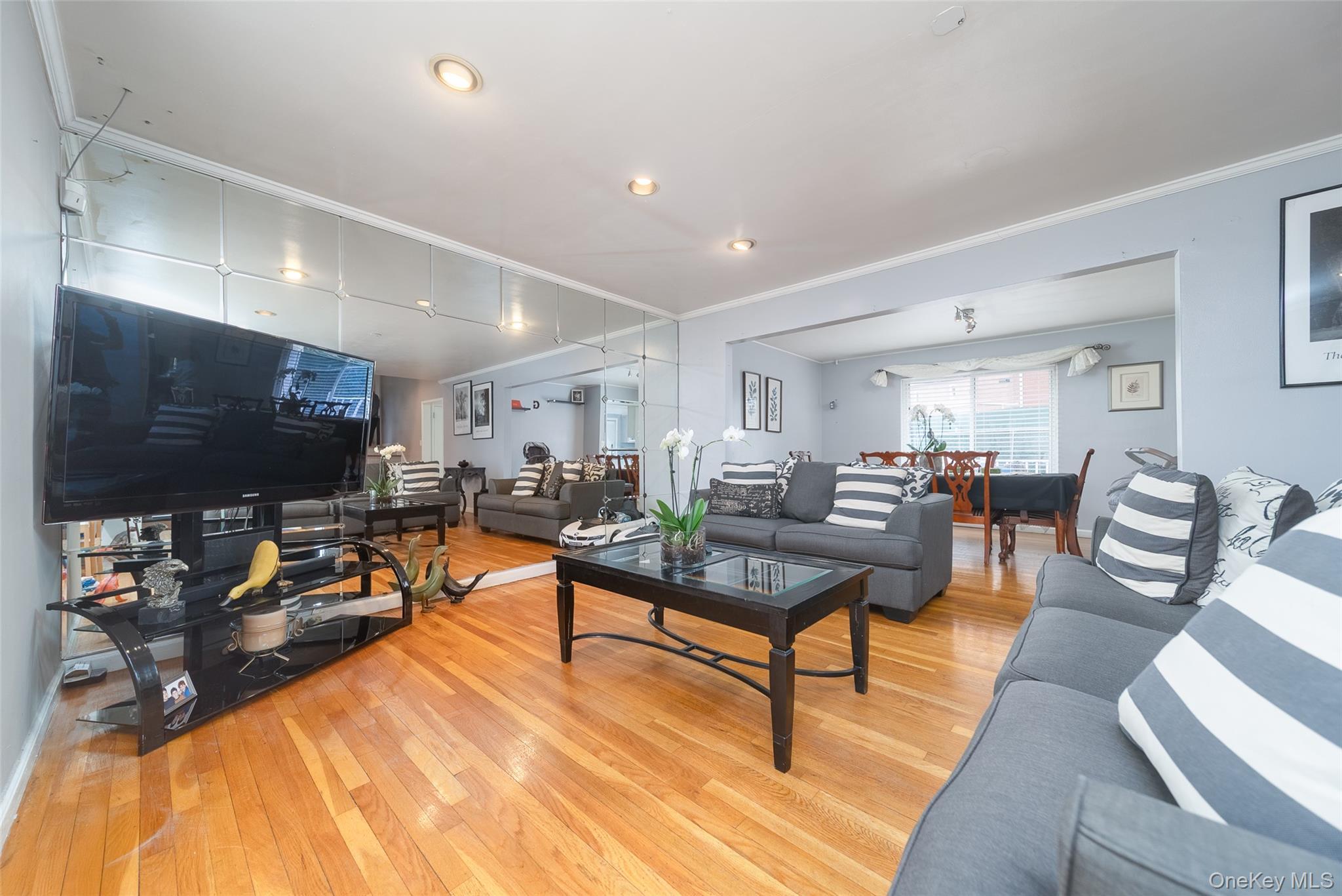 Single Family Francis Lewis  Queens, NY 11432, MLS-969876-7