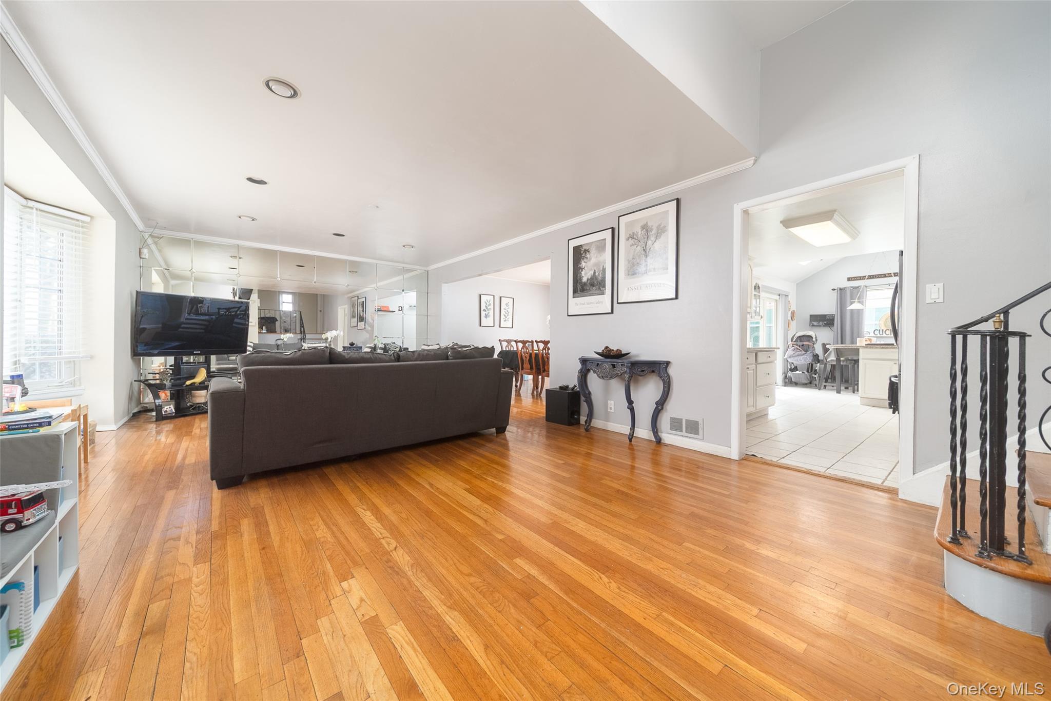 Single Family Francis Lewis  Queens, NY 11432, MLS-969876-8