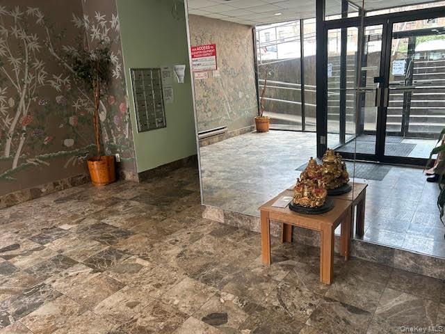 Condo 34th  Queens, NY 11354, MLS-969880-2