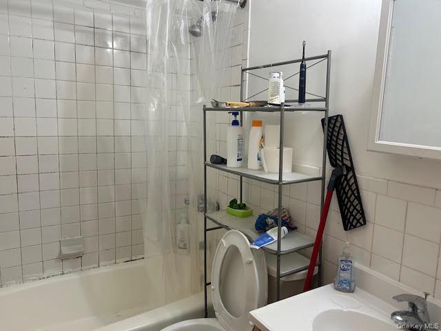 Condo 34th  Queens, NY 11354, MLS-969880-8